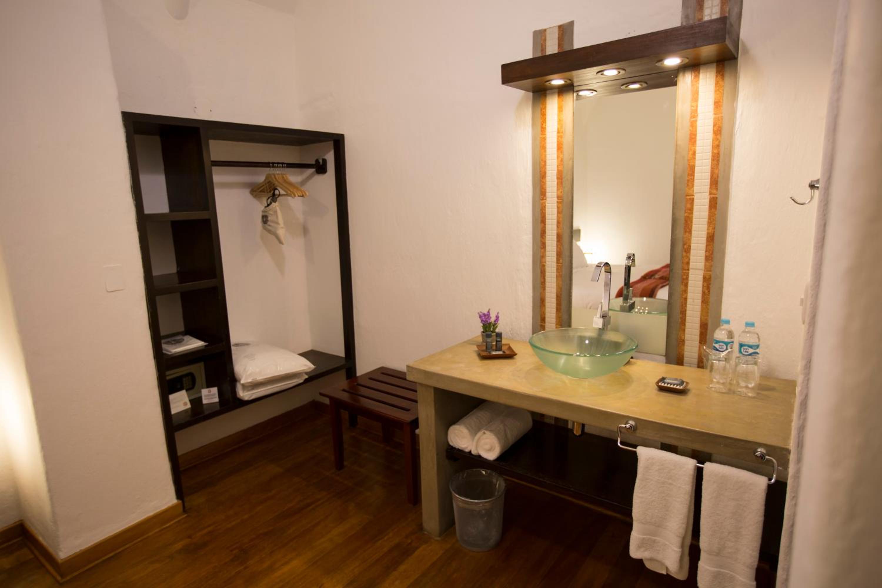 Standard Triple Room photo 2
