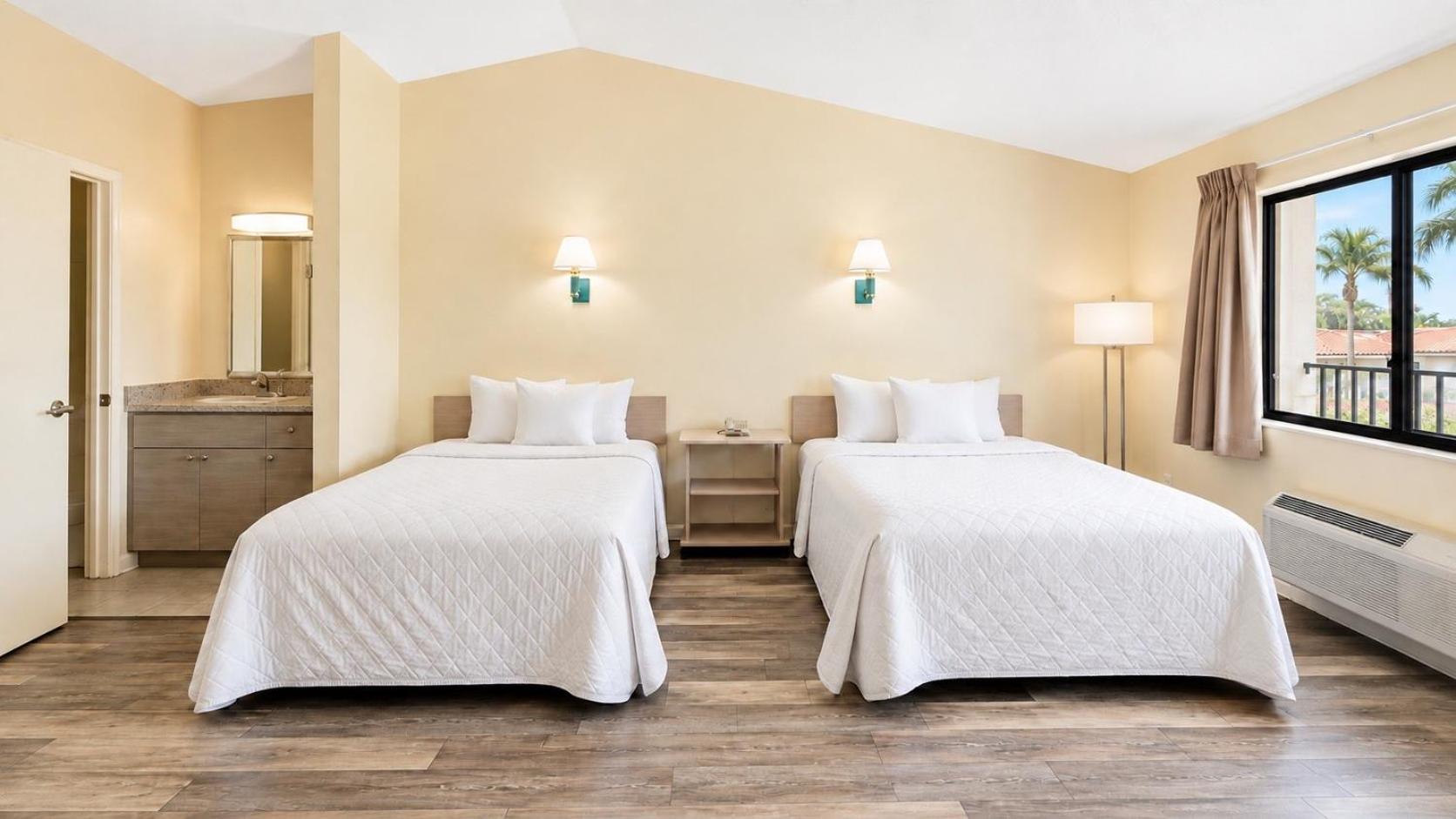 Double Room with Pool View