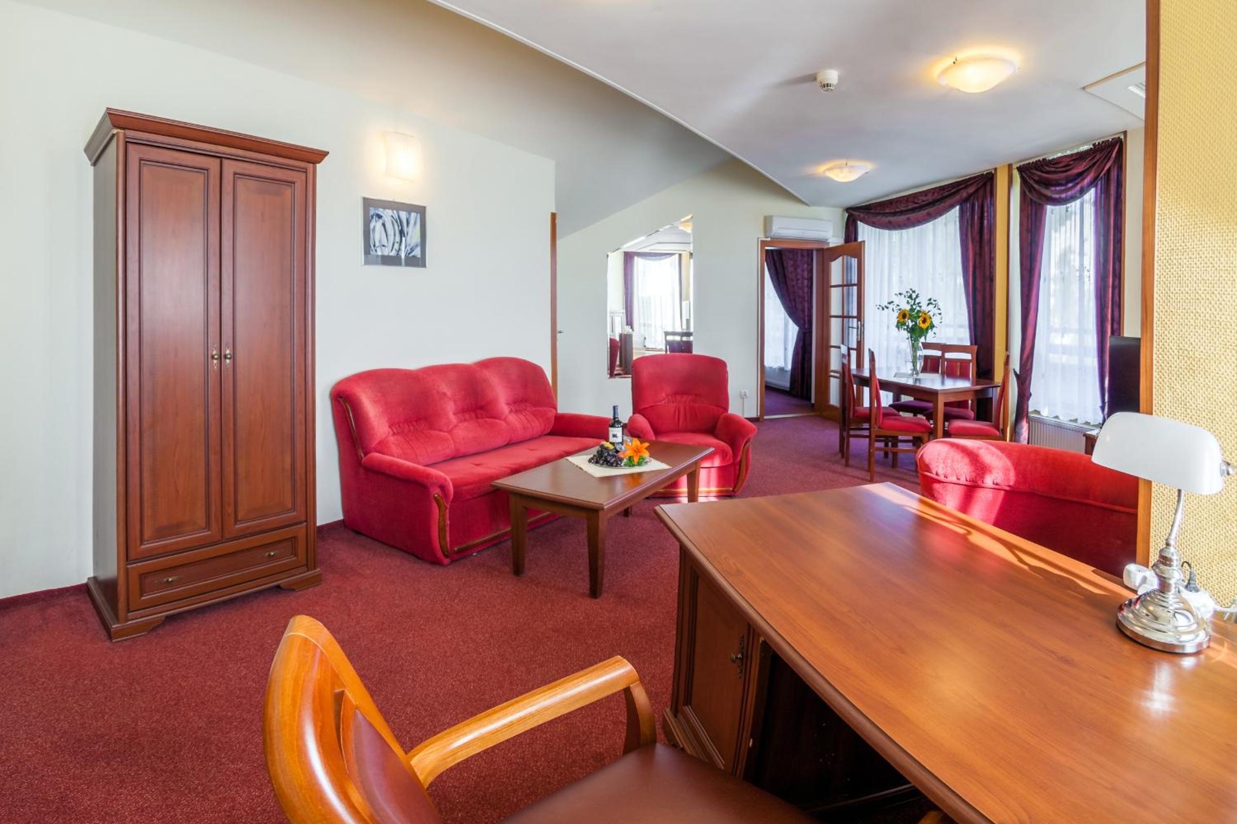 Standard Double Suite photo 2