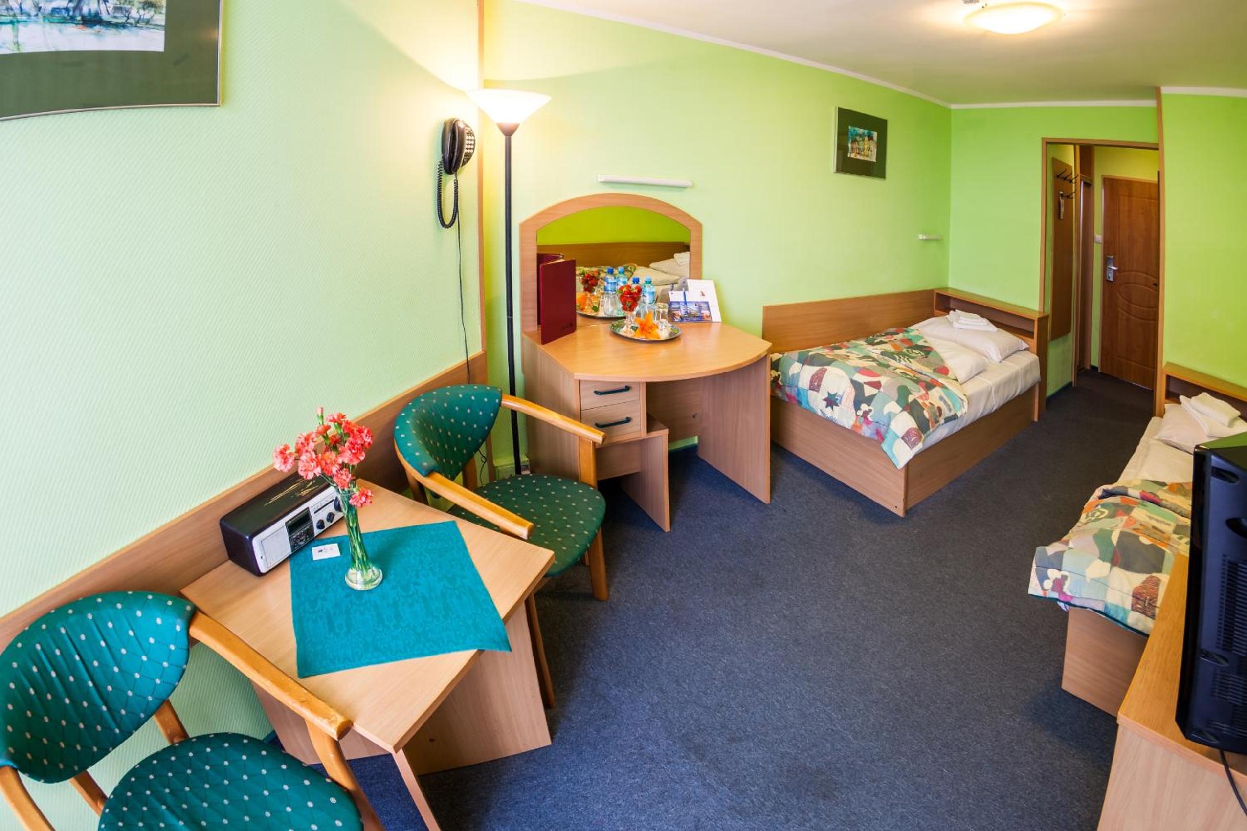 Double Room - Photo 2