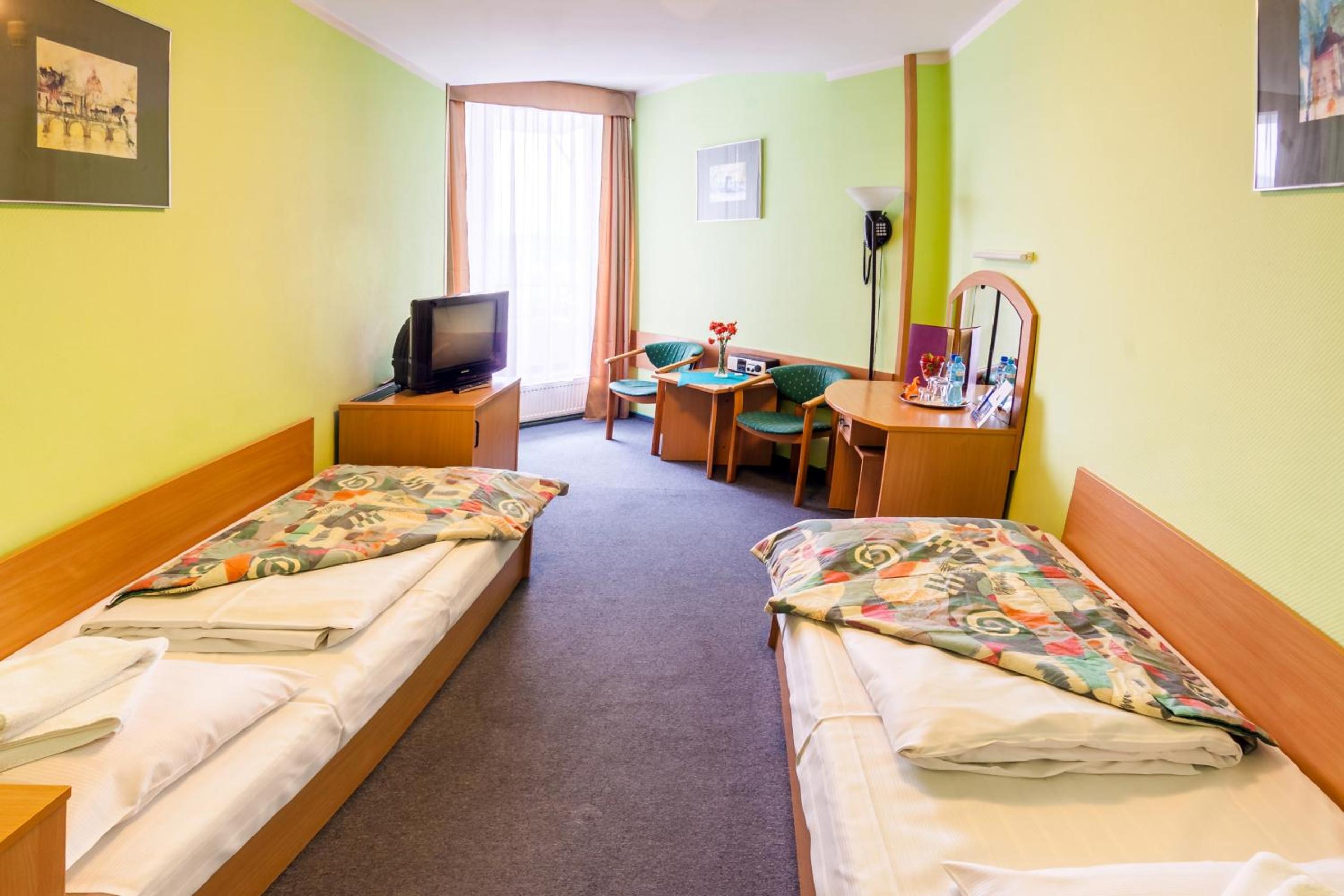 Double Room - Photo 1
