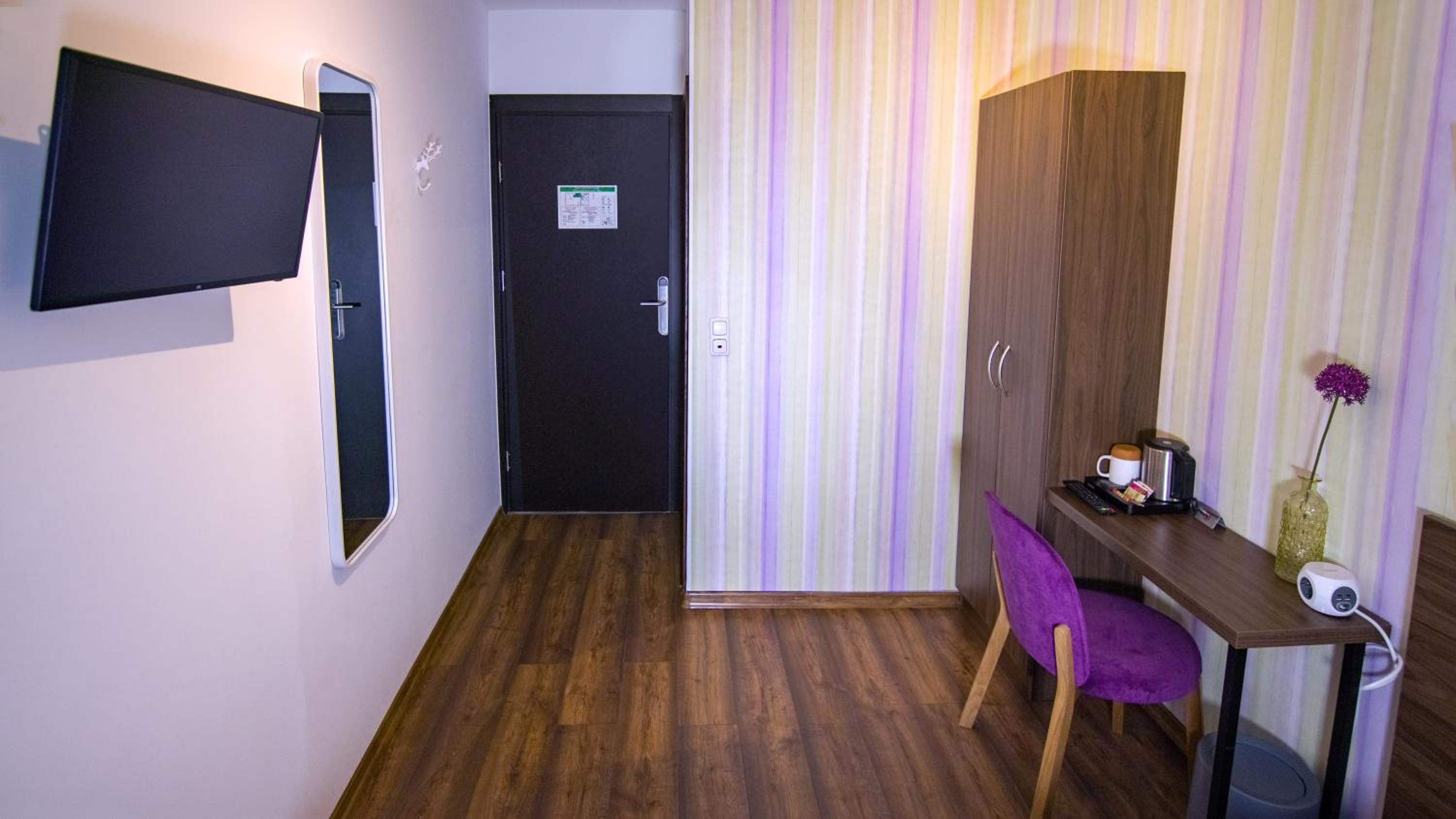 Single Room
