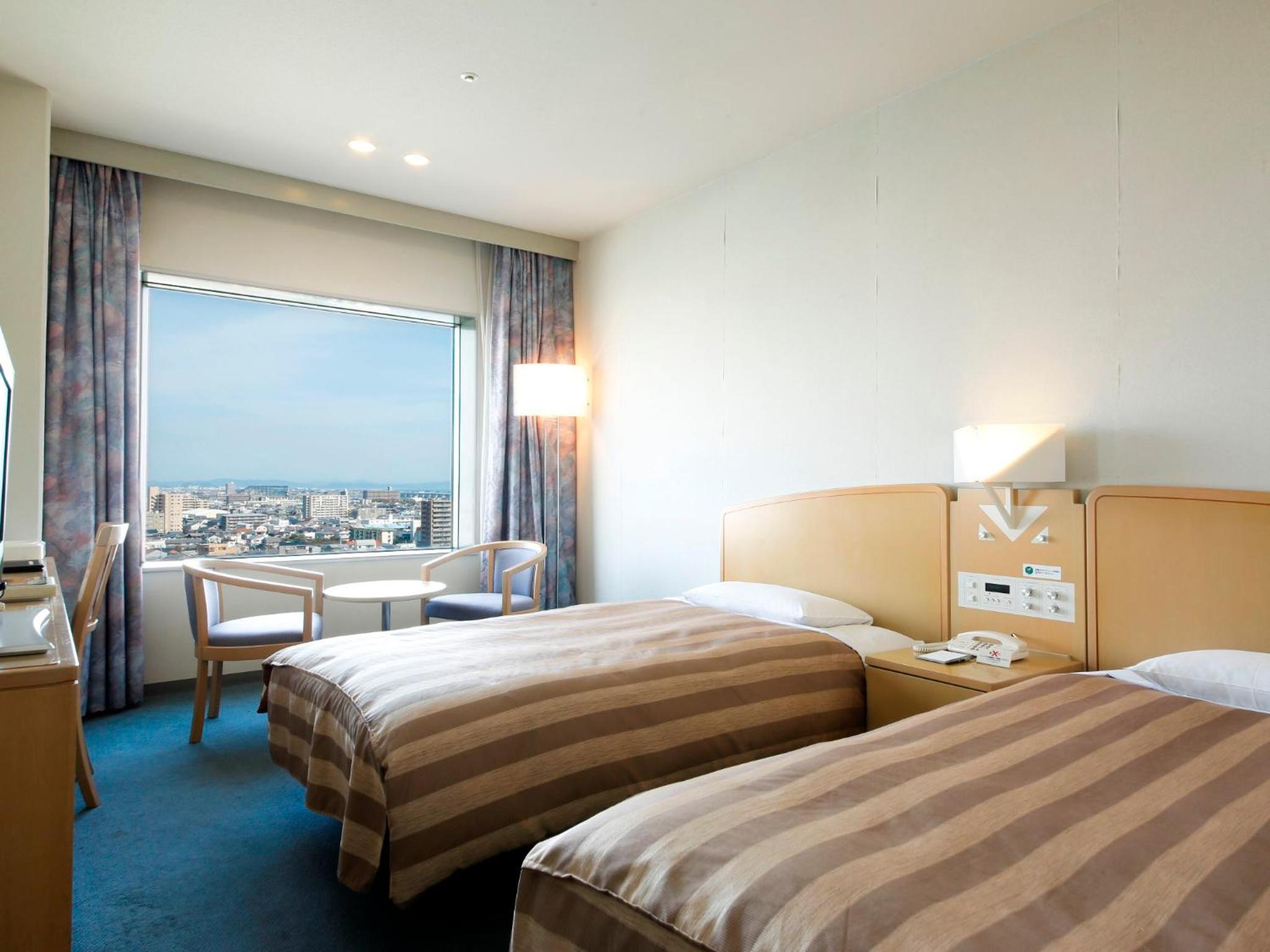Twin Room - Smoking - Photo 1