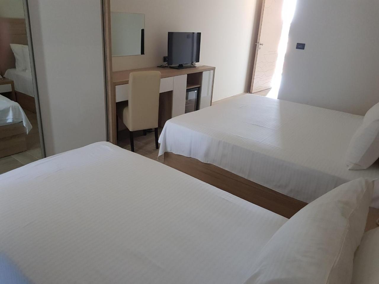 Twin Room with Sea View photo 1