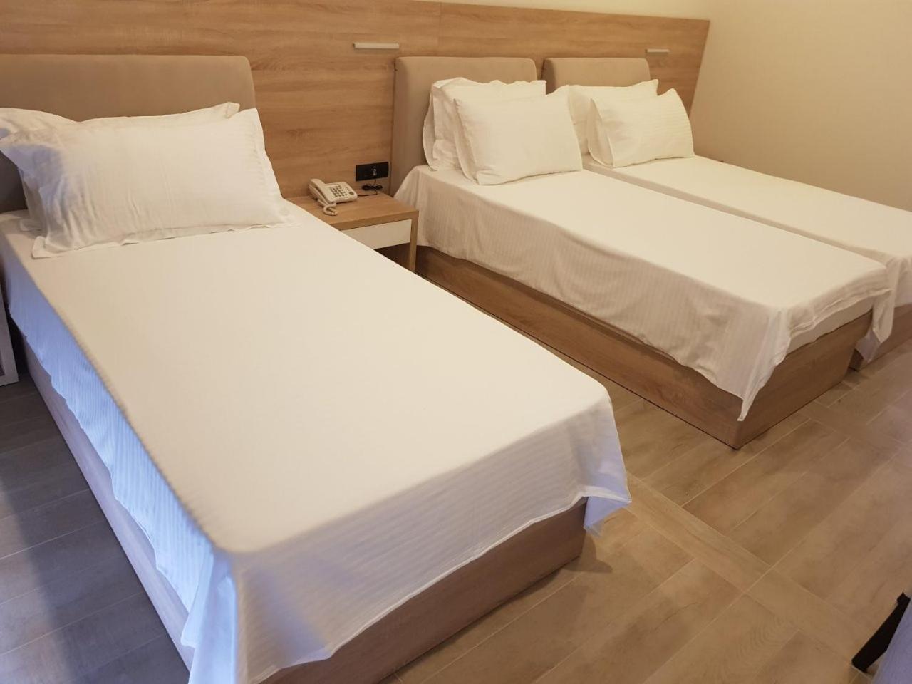 Twin Room with Sea View photo 2