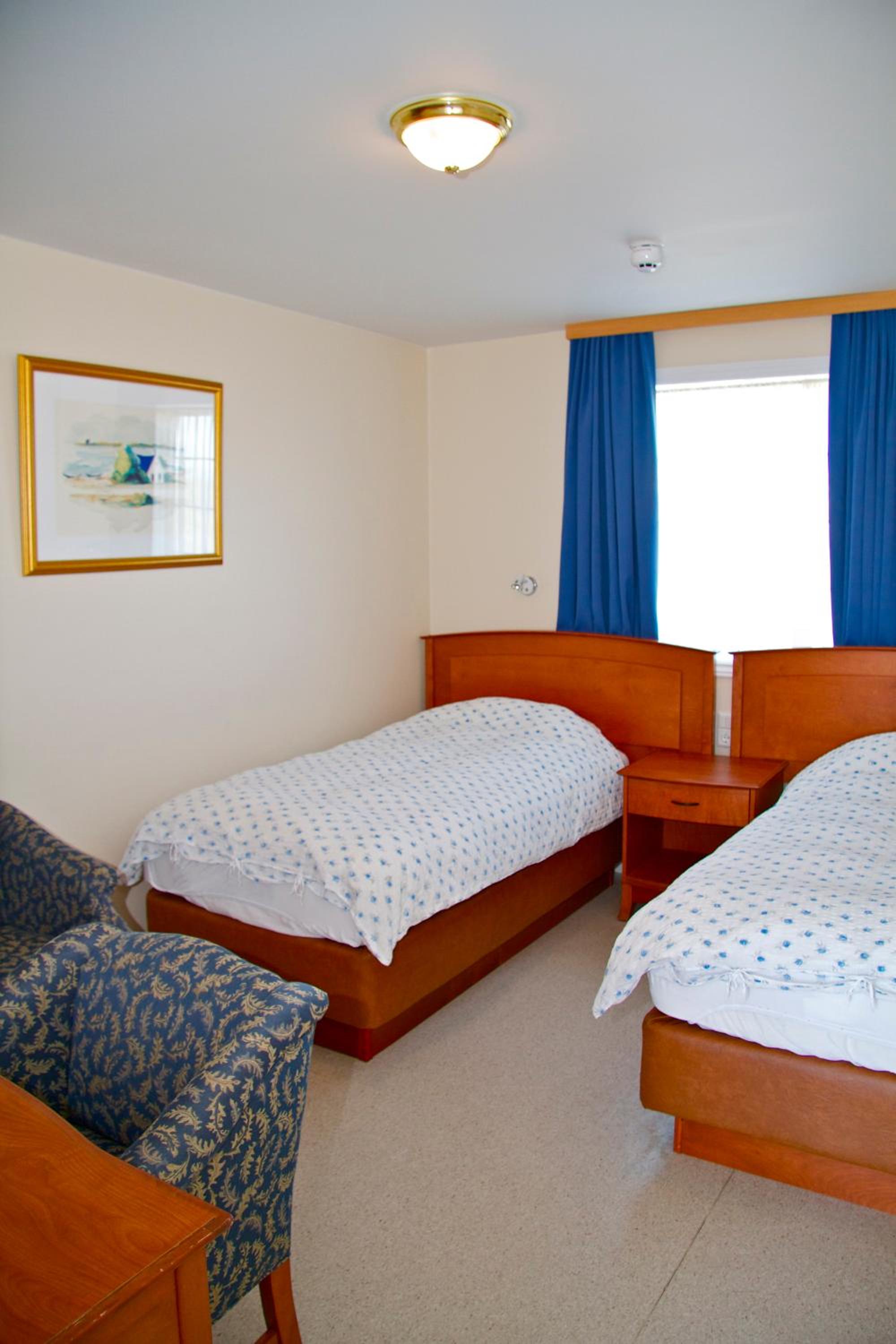 Double or Twin Room - Photo 6