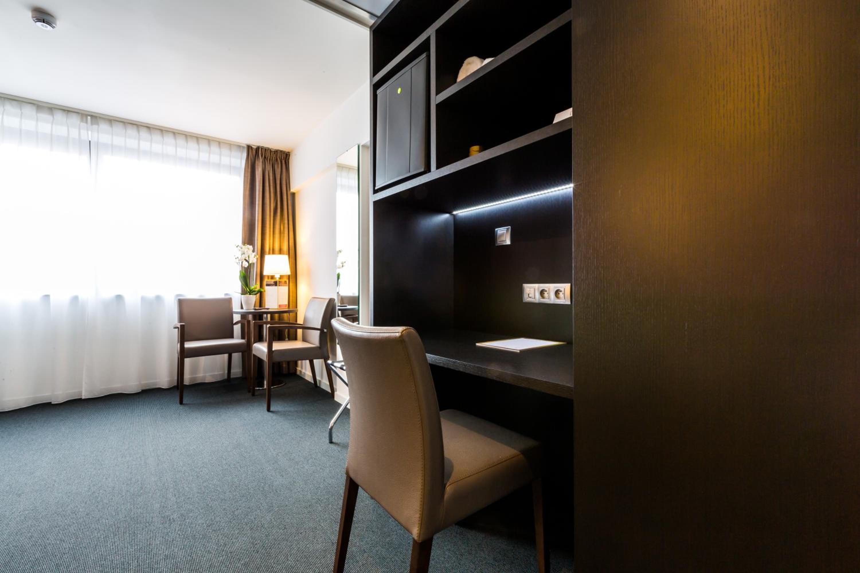 Superior Twin Room photo 3