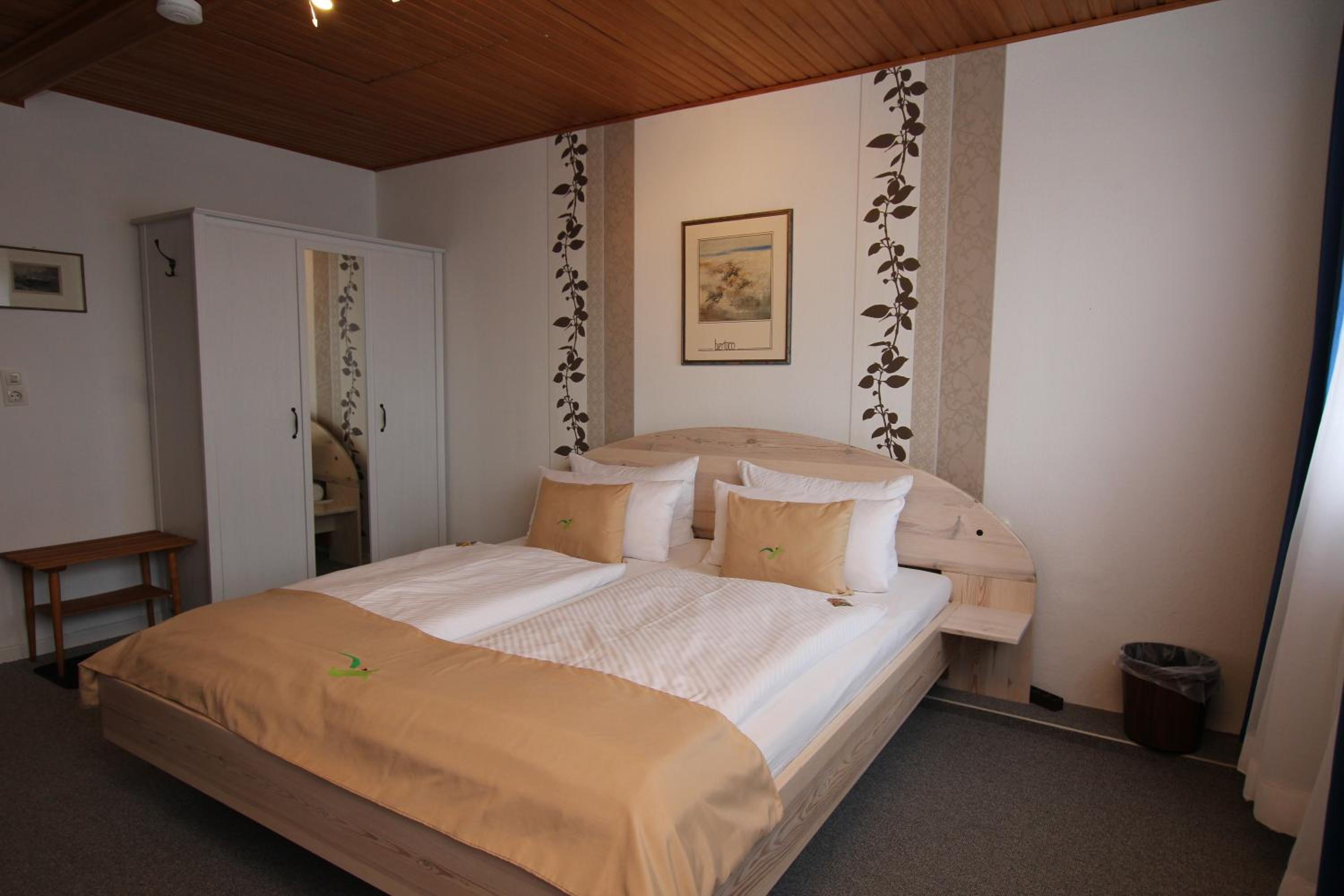 Double Room with Shower photo 3