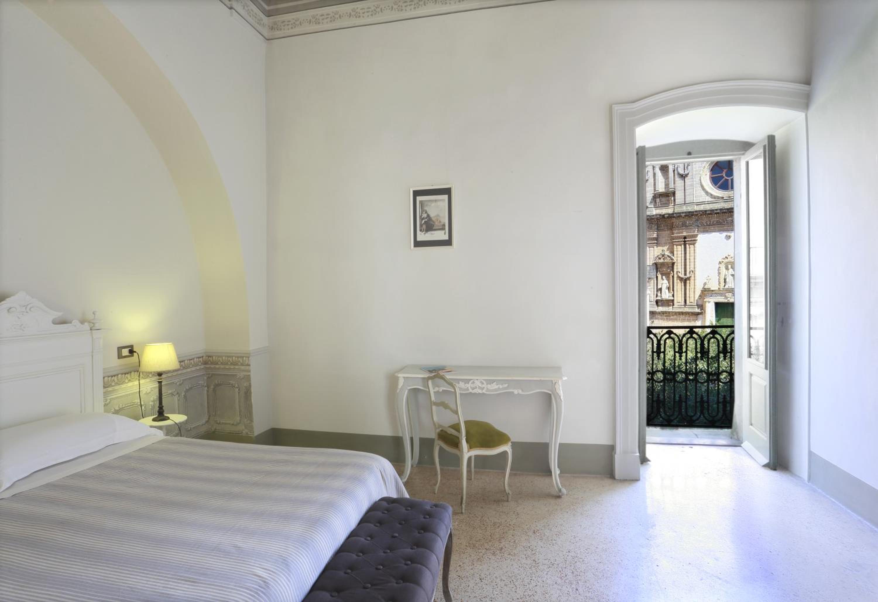 Deluxe Room with City View