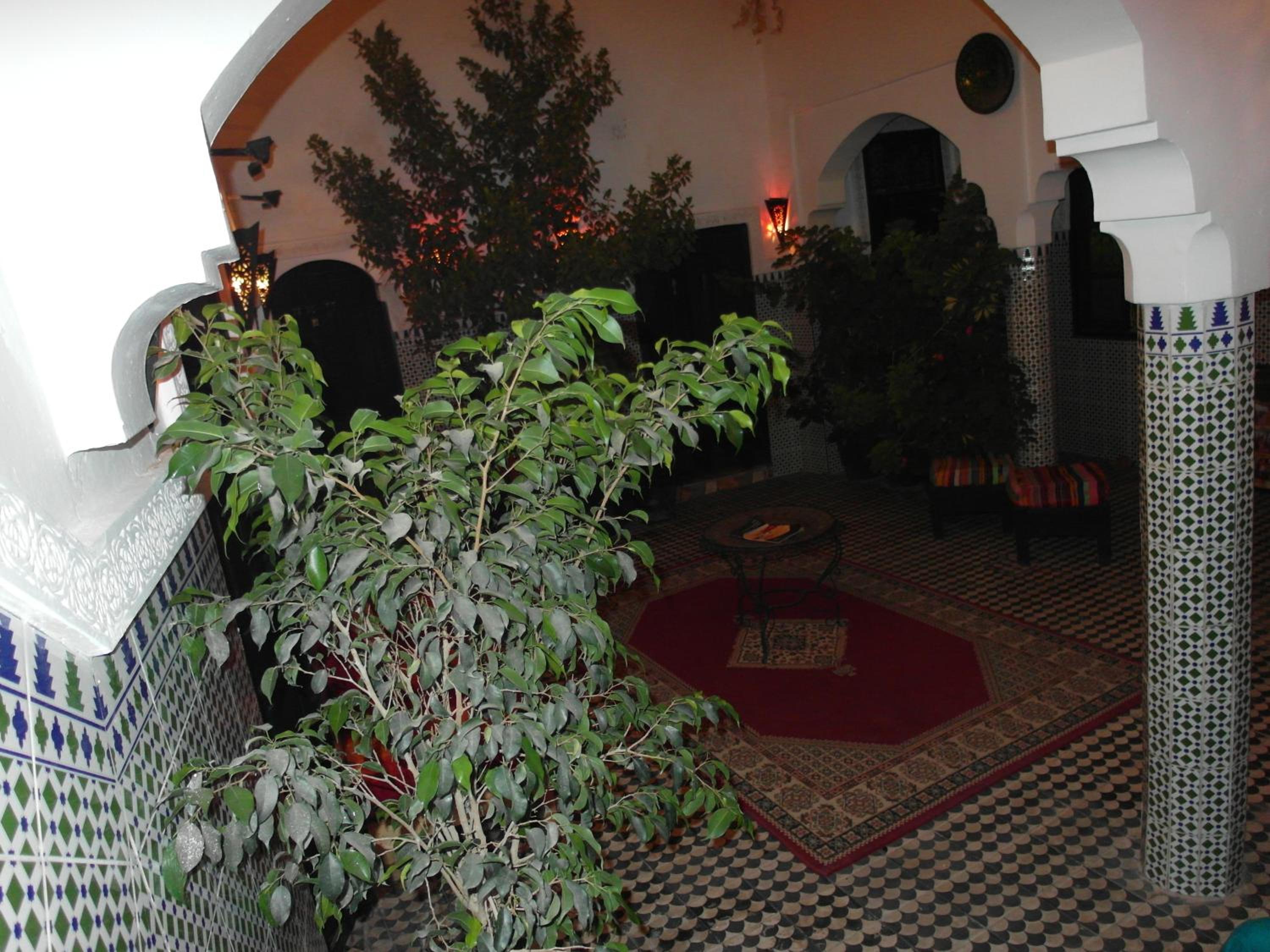 Deluxe Double Room with Shower - Photo 24
