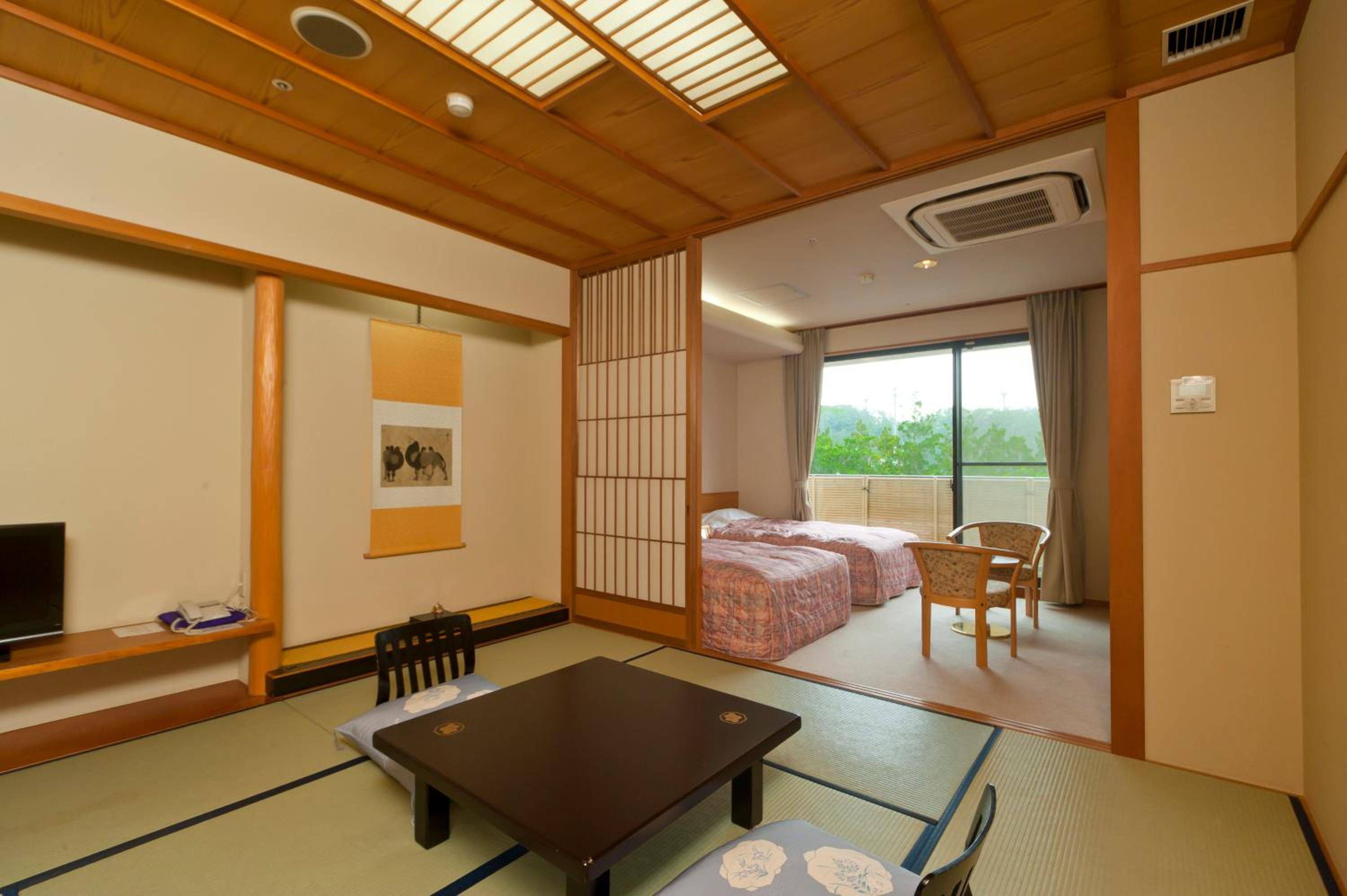 Superior Family Room