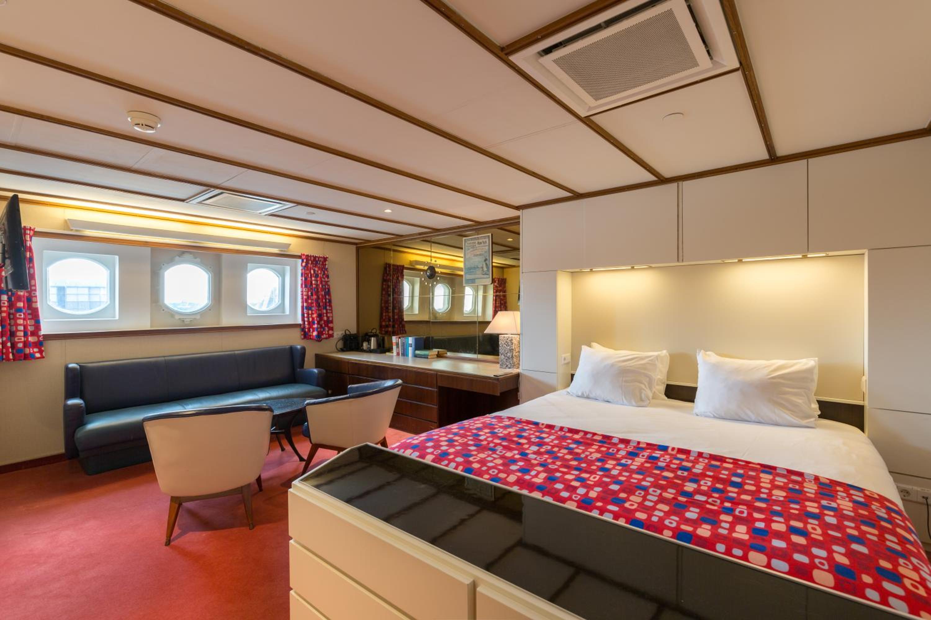 Deluxe Double Room - Photo 1