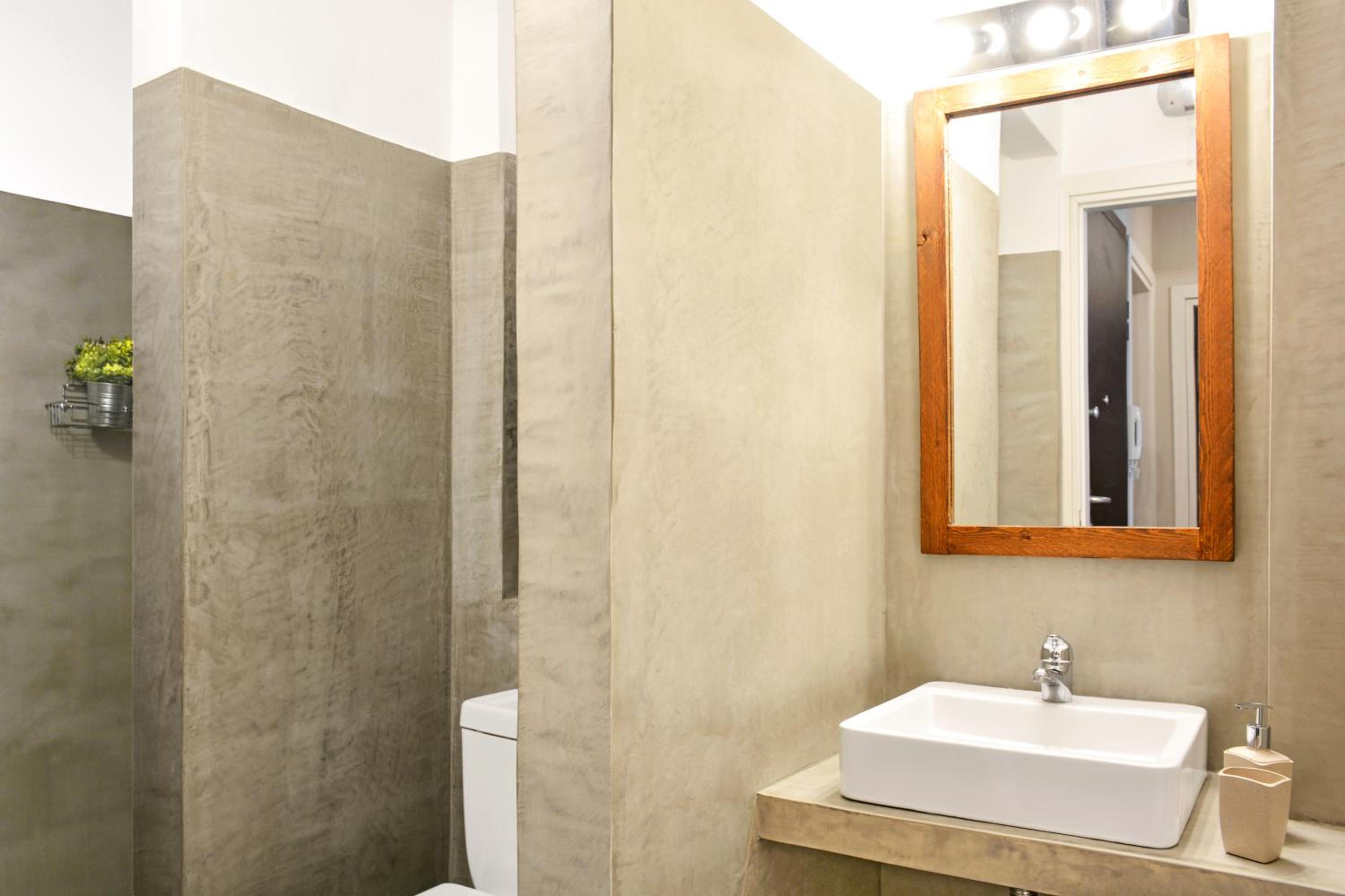 Two-Bedroom Apartment thumbnail 5