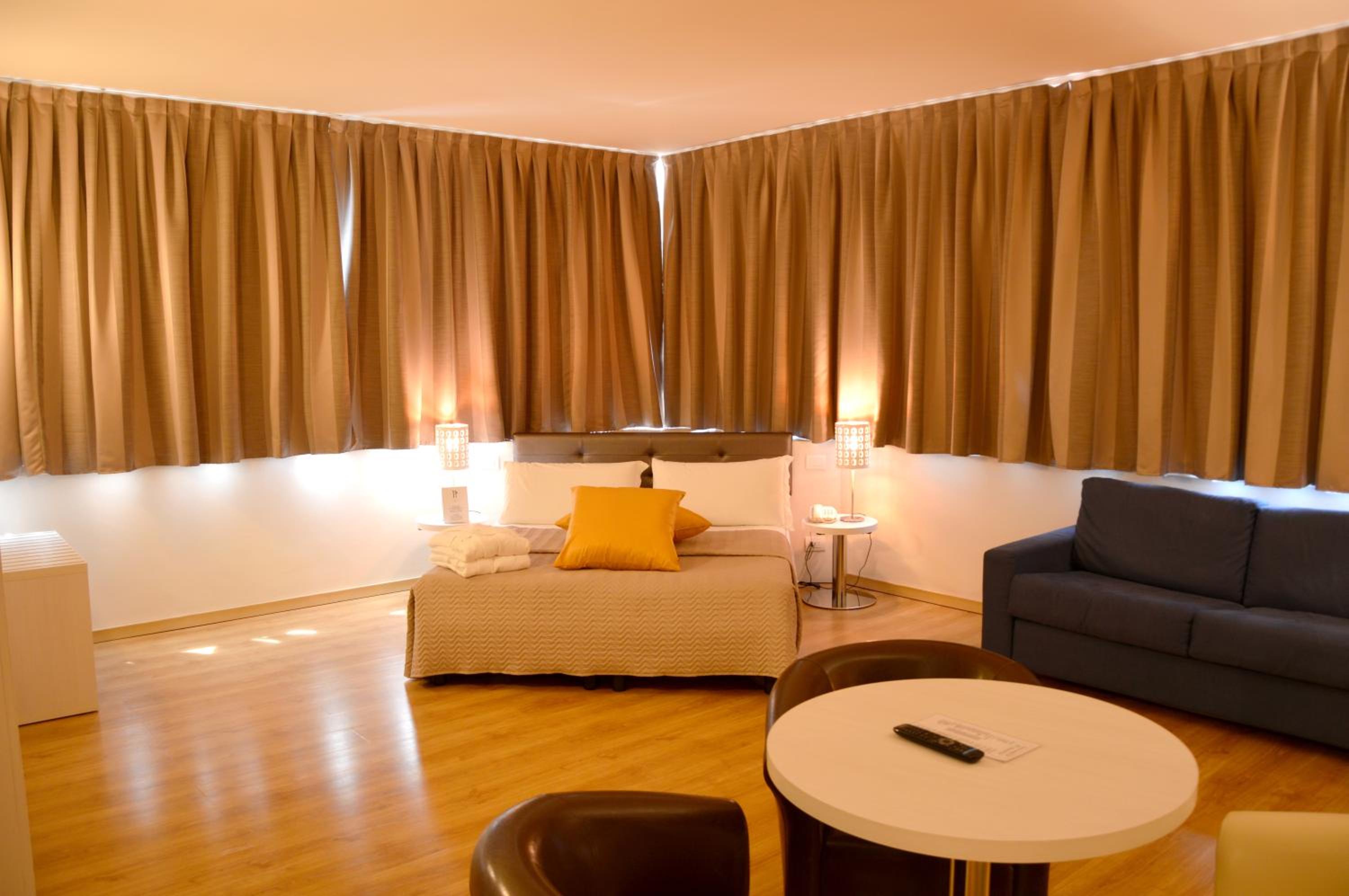 Junior Suite - Photo 6