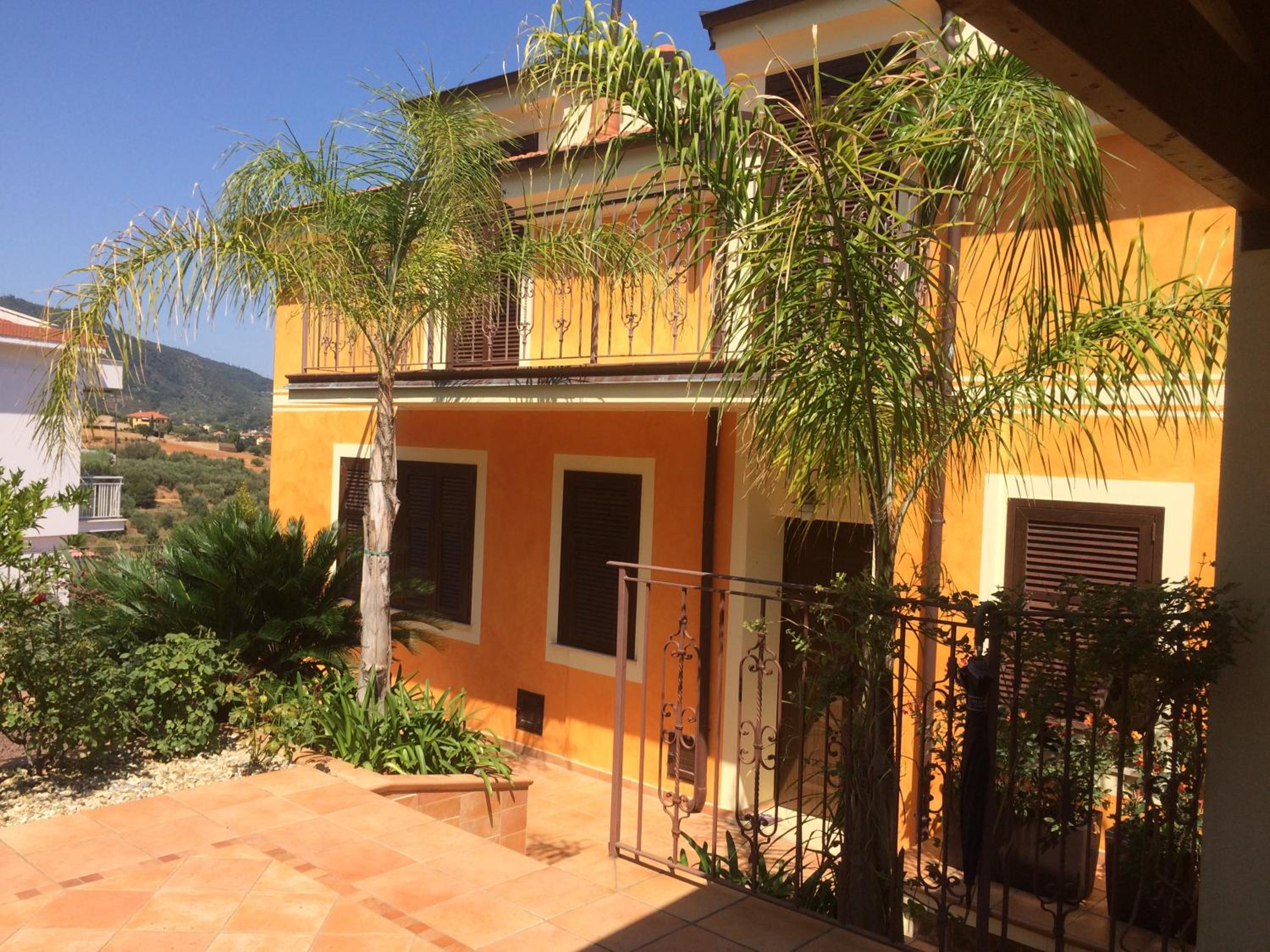 Two-Bedroom Villa - Photo 23