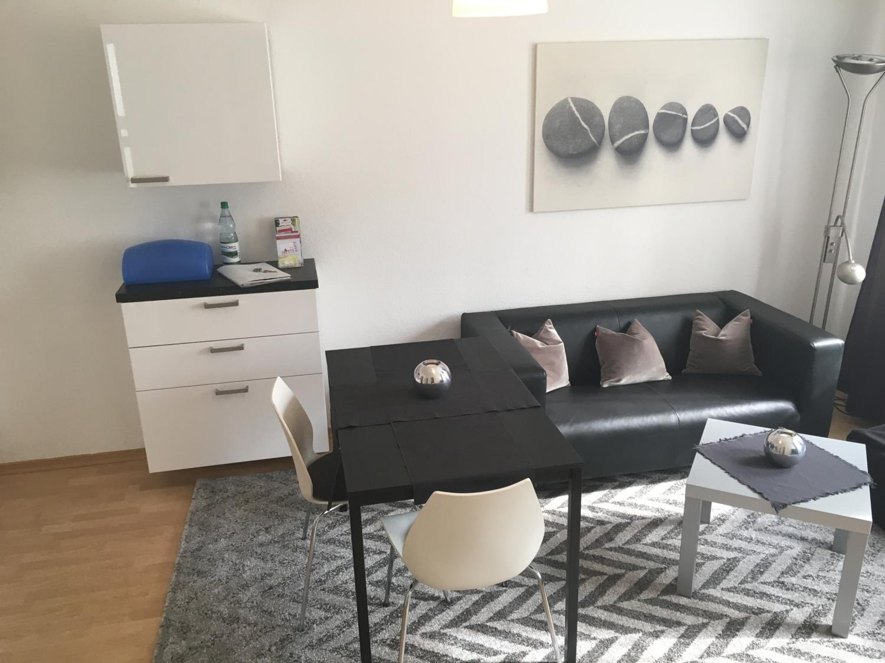 Superior One-Bedroom Apartment photo 2