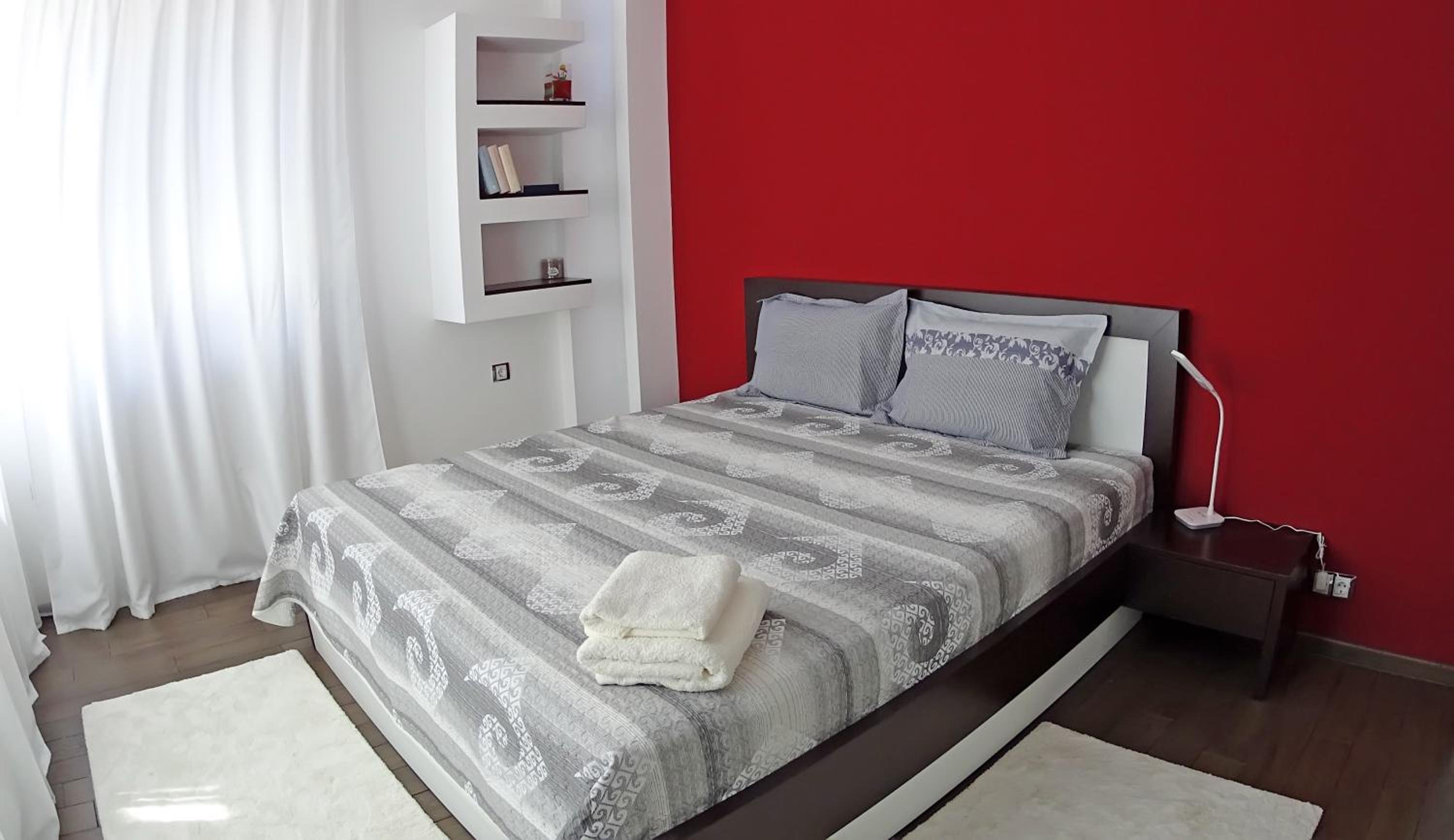 One-Bedroom Apartment - Photo 17