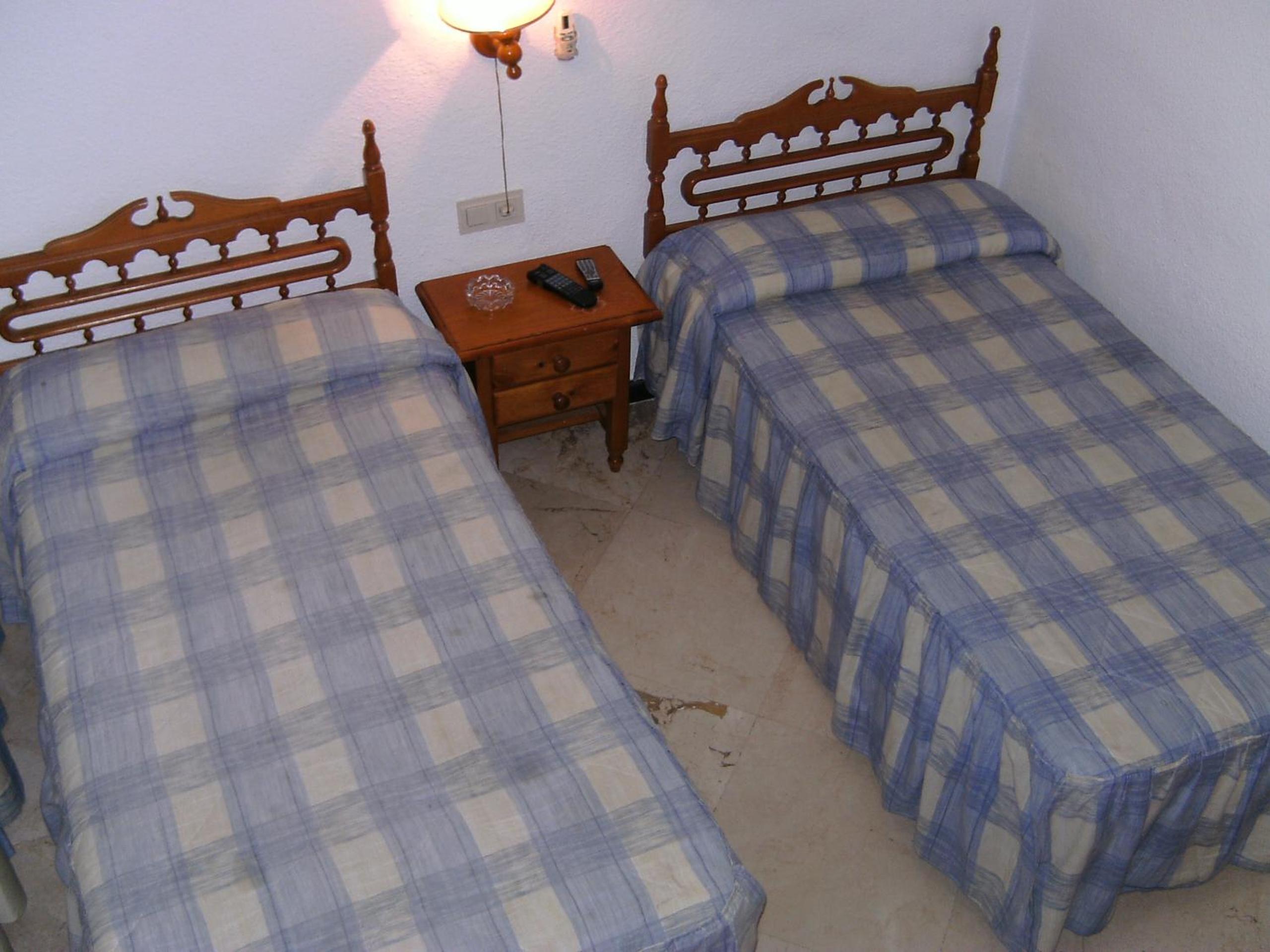 Habitación Doble con Baño Compartido