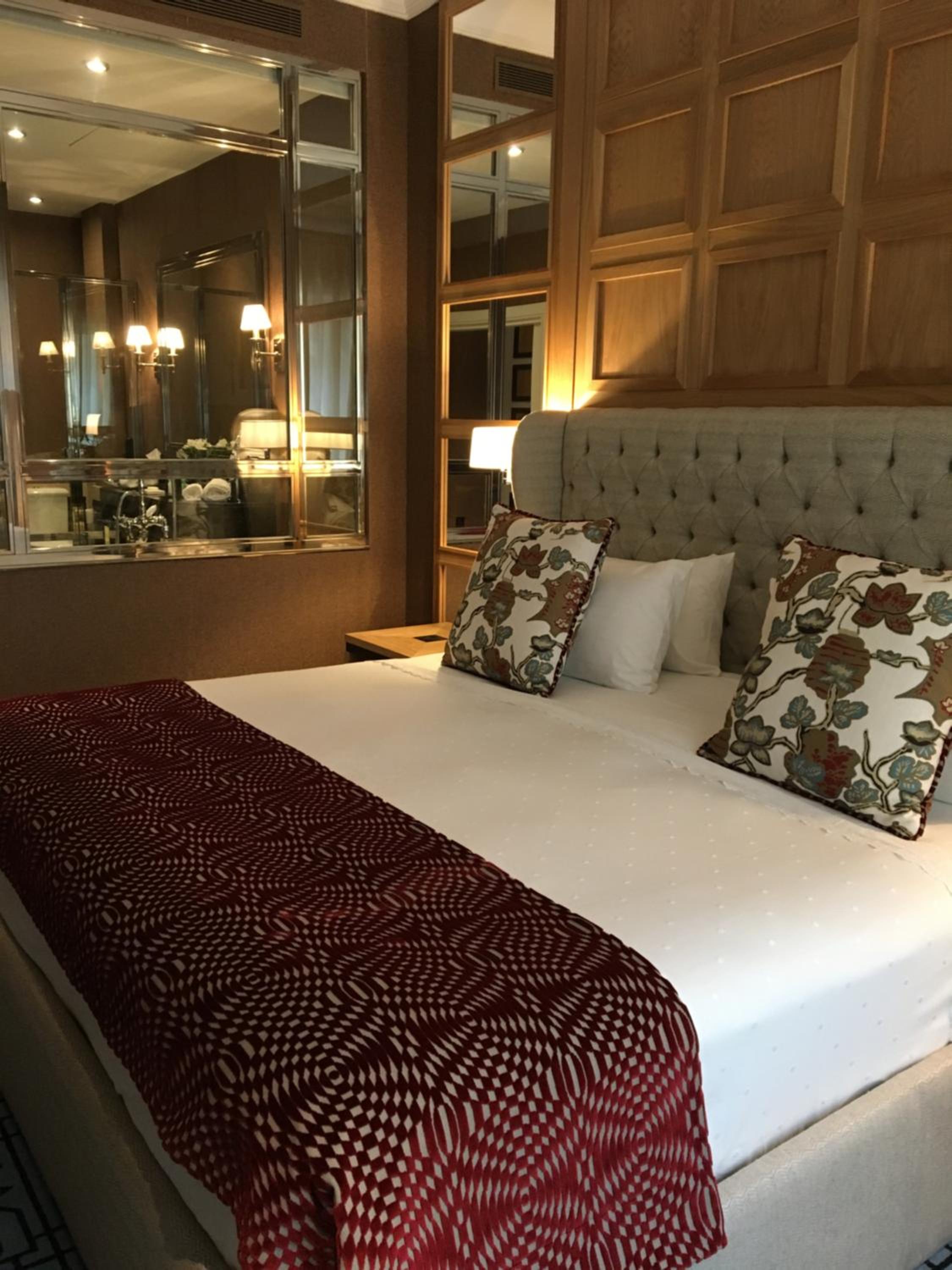 Suite Deluxe Suite Deluxe