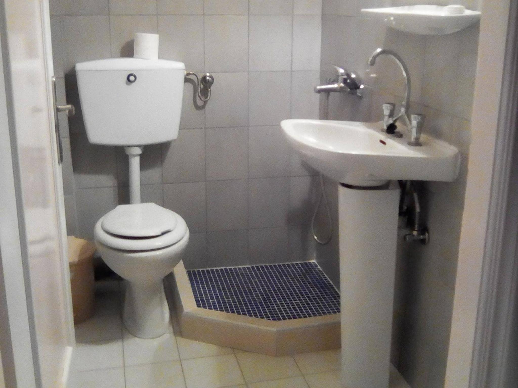 Double Room with Balcony and Sea View - Photo 24