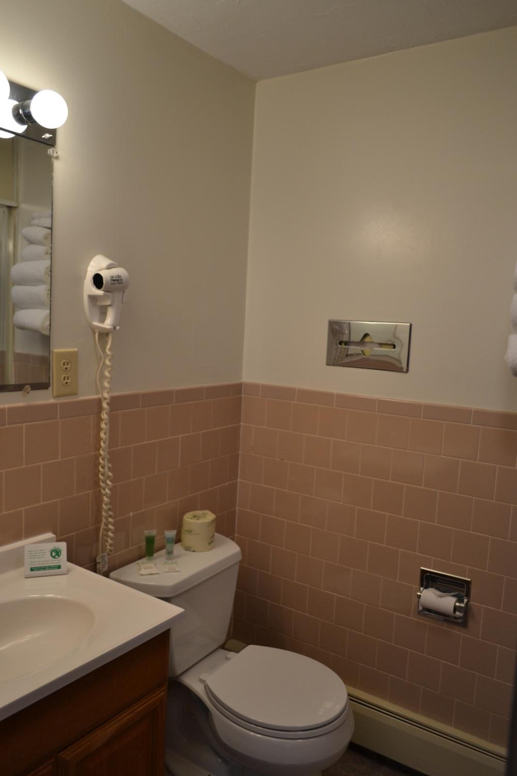Standard Double Room with Two Double Beds photo 3