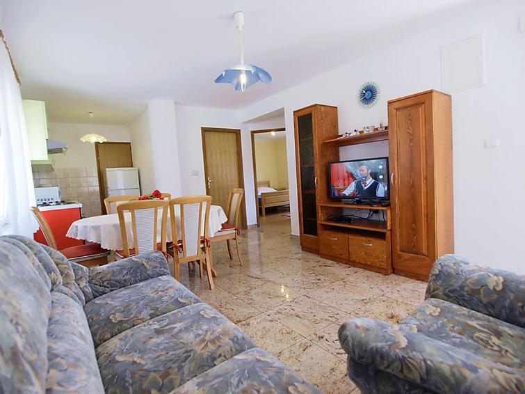 Apartment with Terrace photo 1