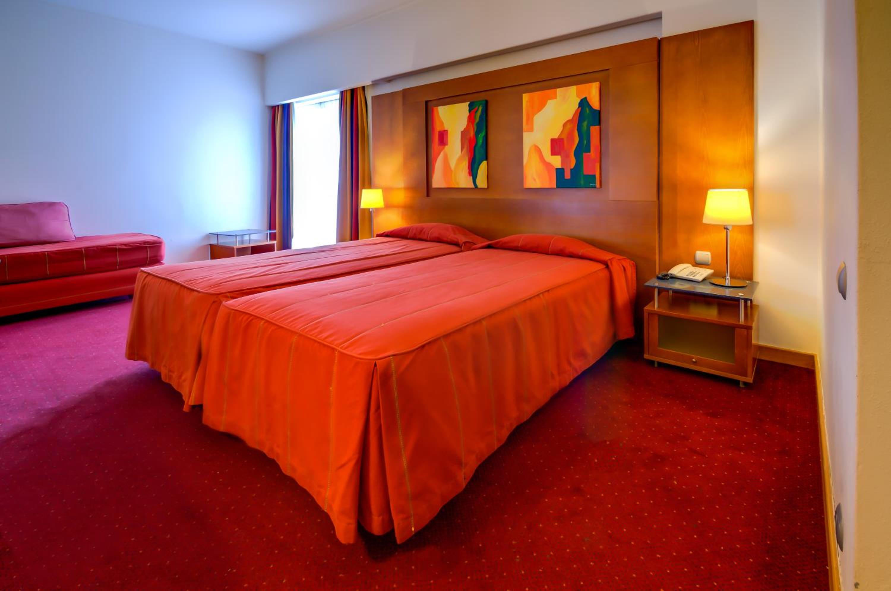 Standard Triple Room - Photo 3