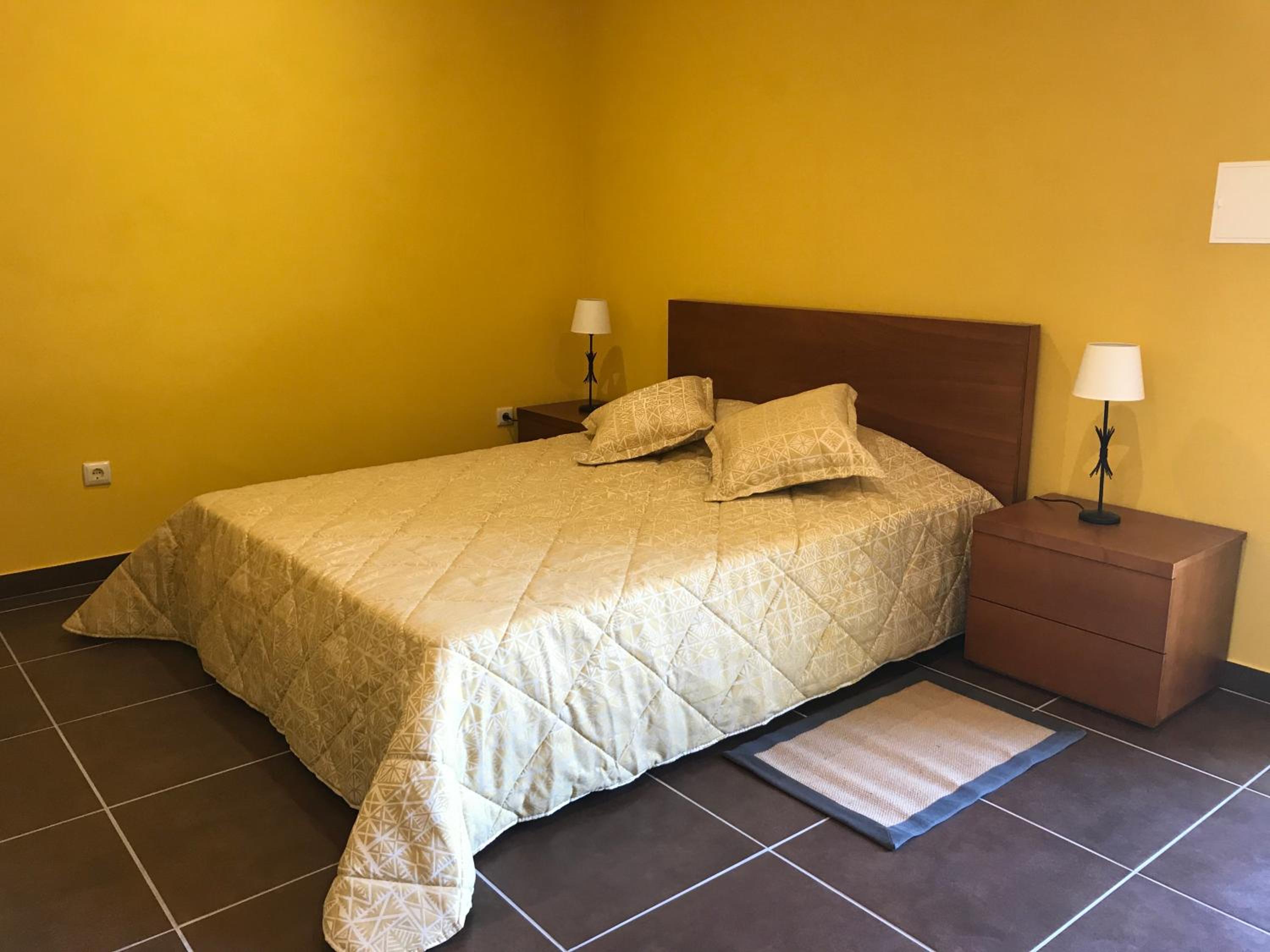 Suite - Photo 1