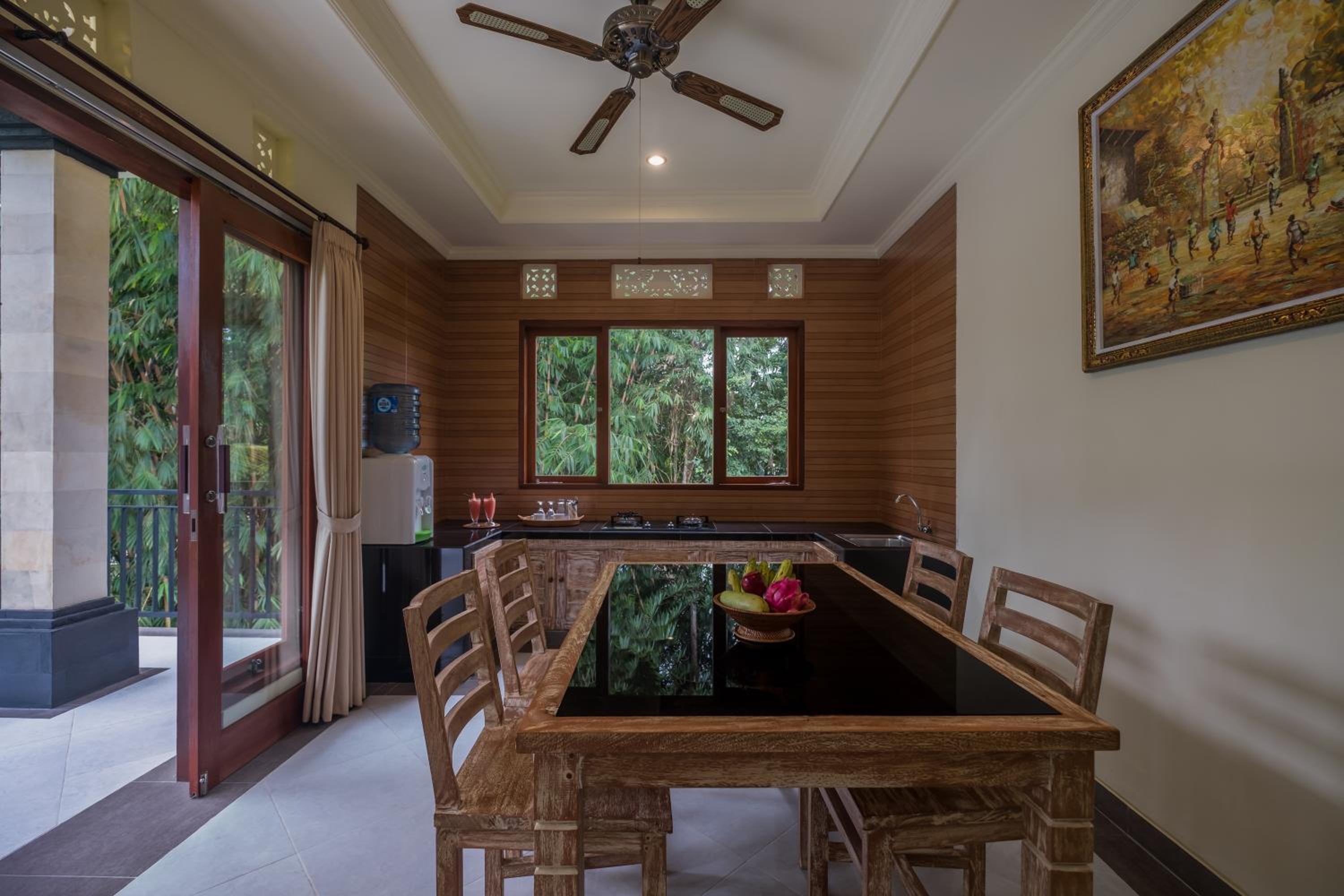 Two-Bedroom Villa - Photo 10