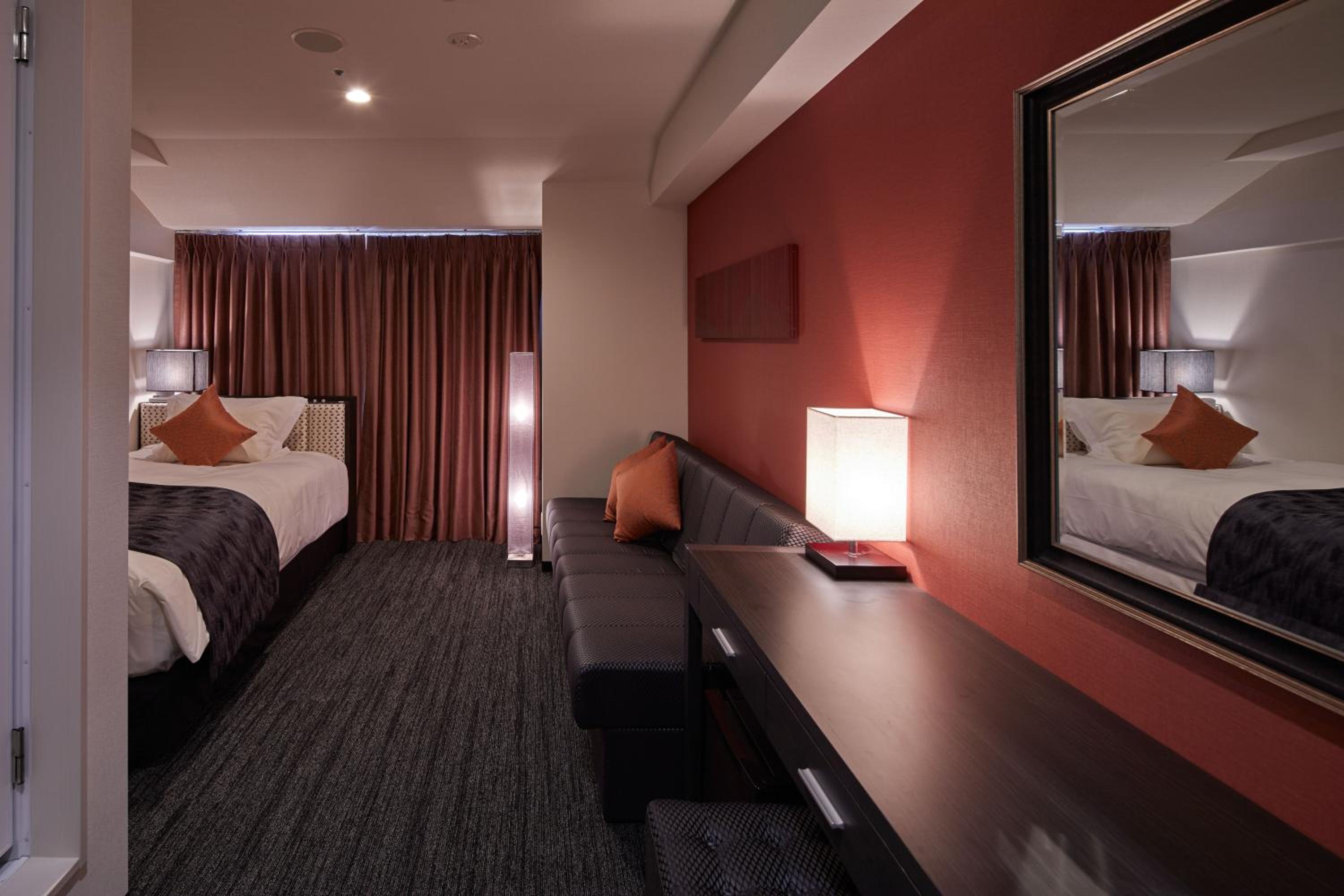 Superior Semi Double Room - Non-Smoking