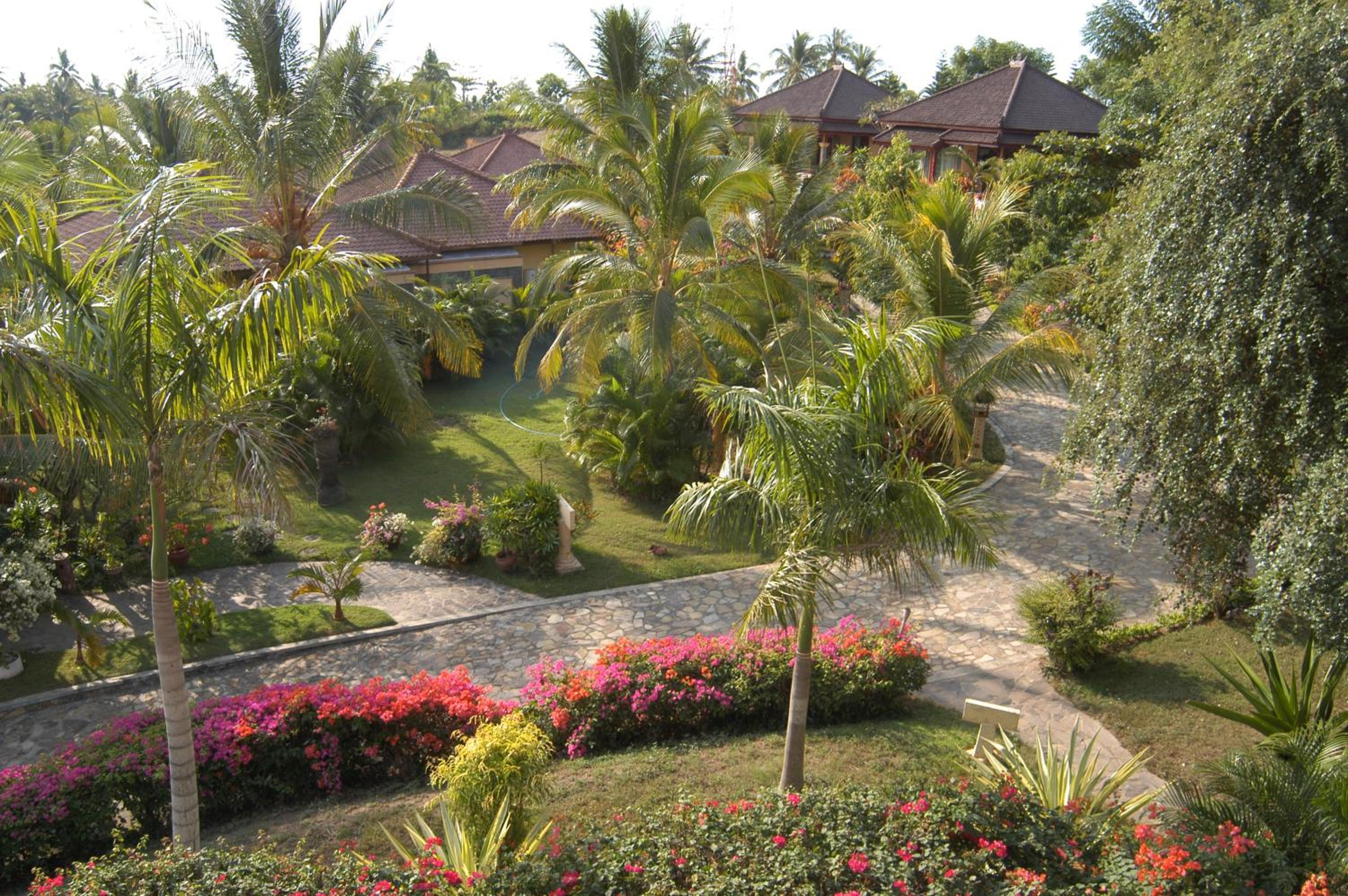Deluxe Double Room with Pool View - Photo 44