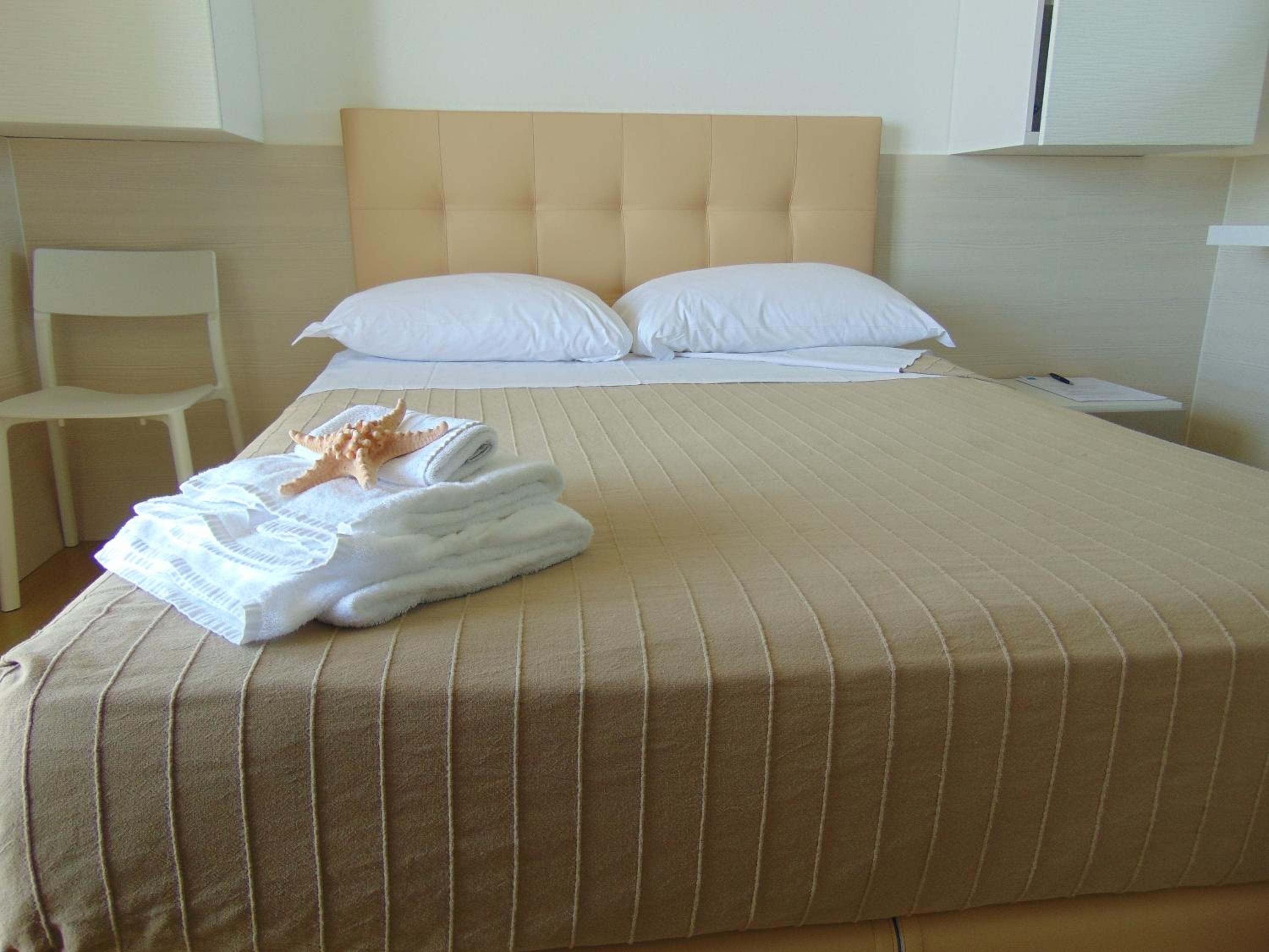Comfort Single Room with Sea View photo 1