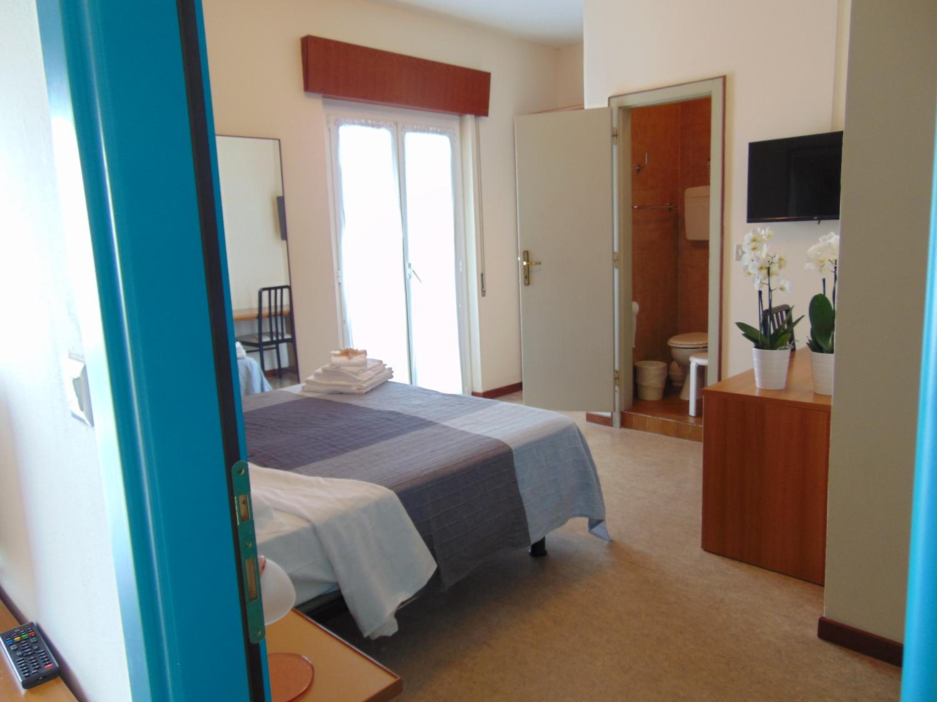 Family Room with Sea View photo 3