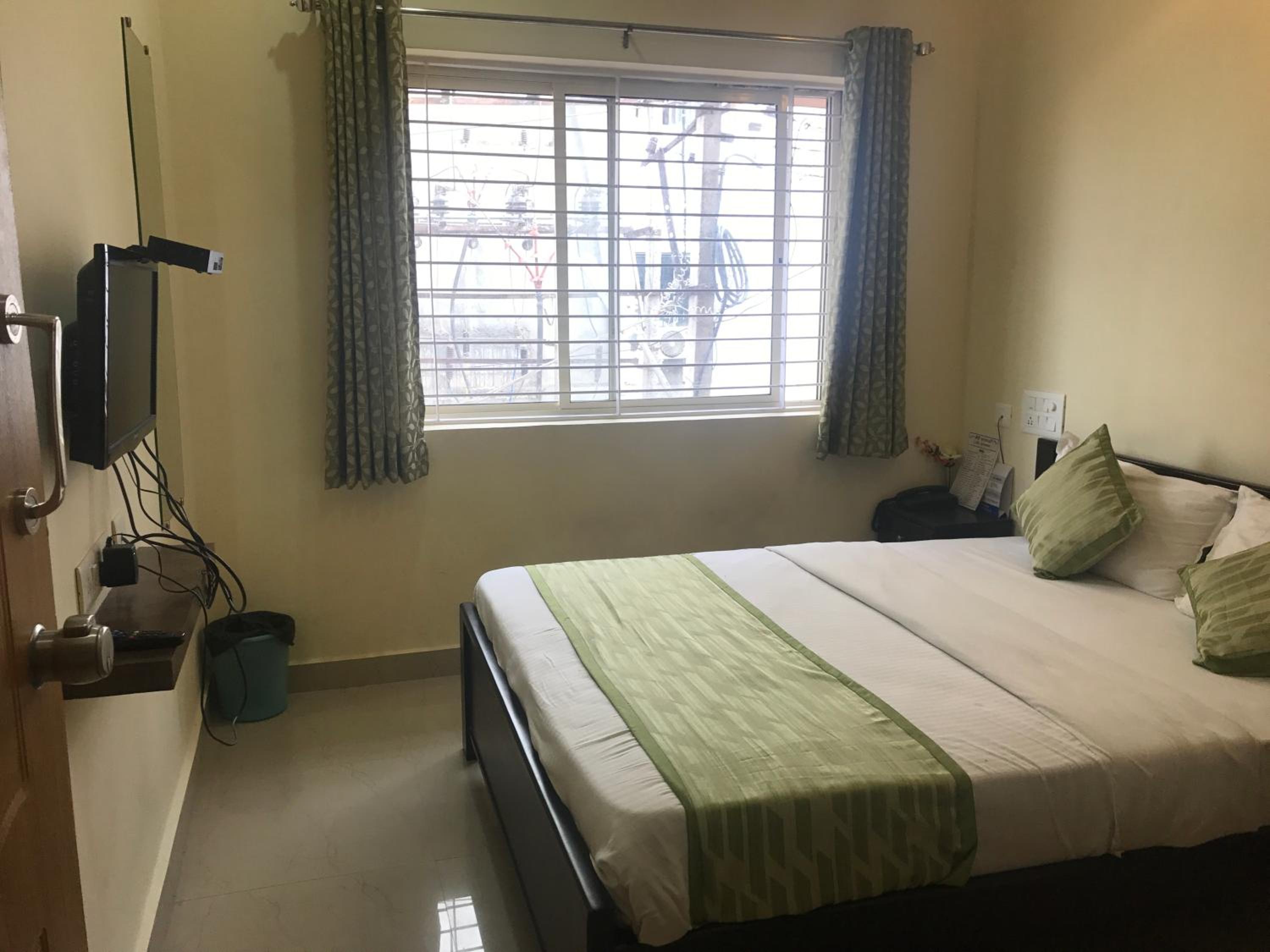 Standard Double Room photo 3