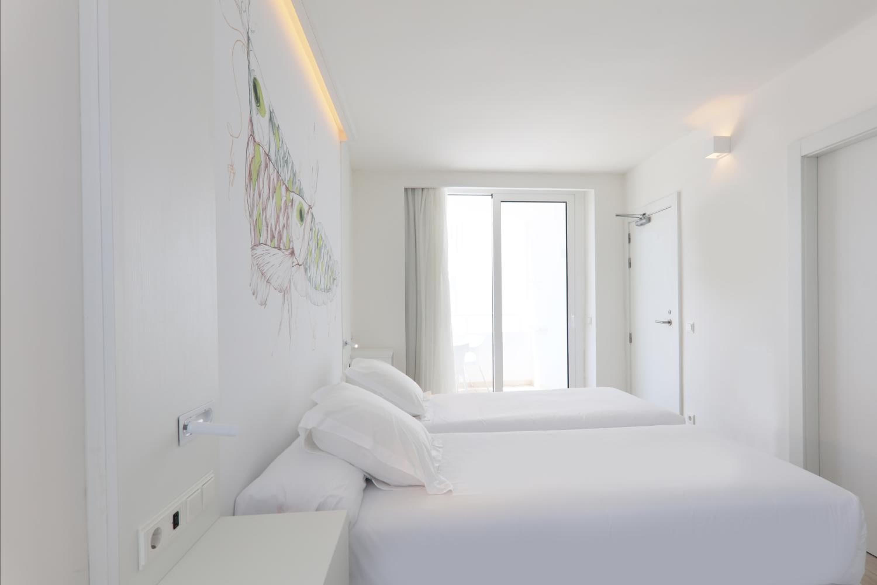 Double Room - Photo 3