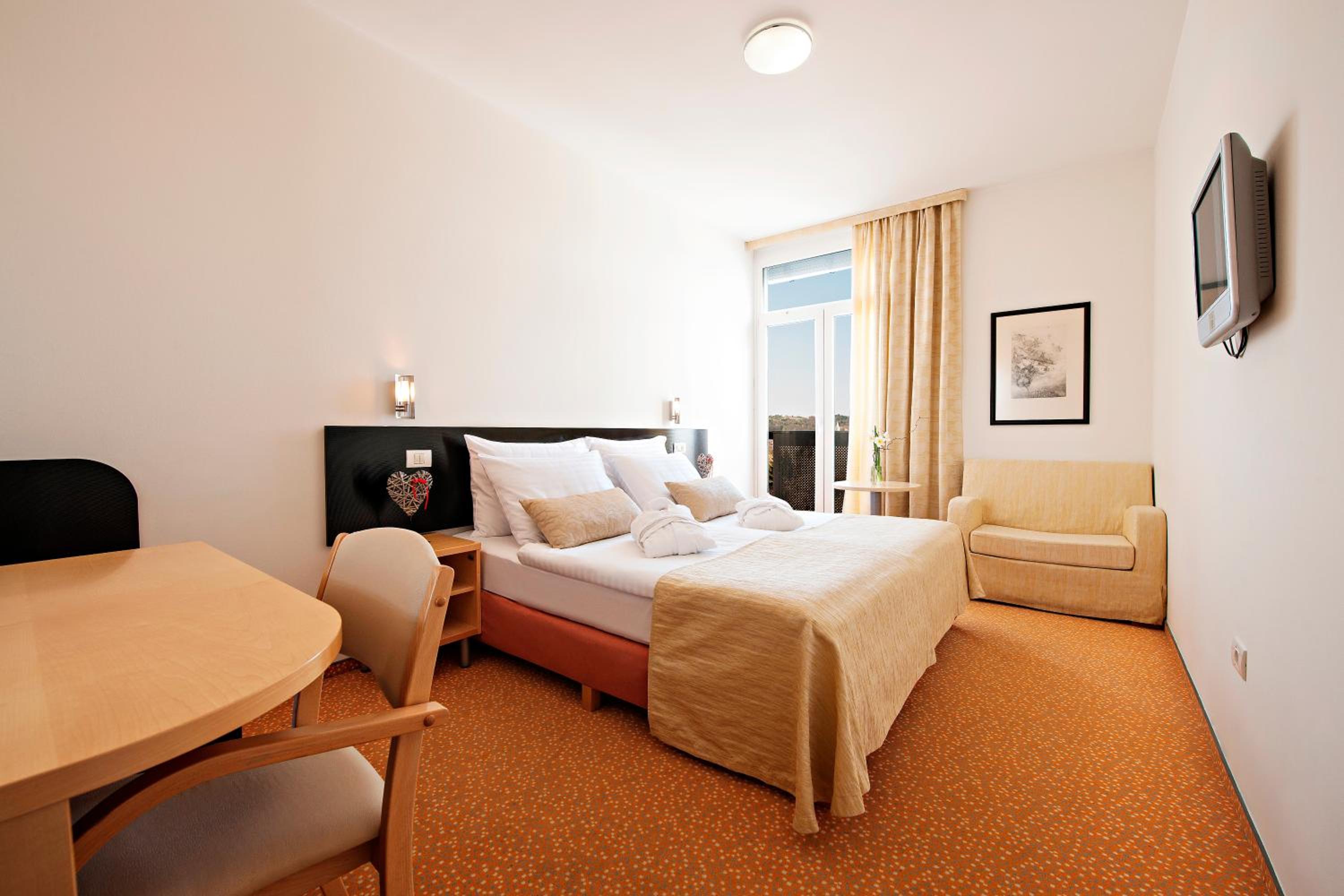 Standard Double Room photo 1