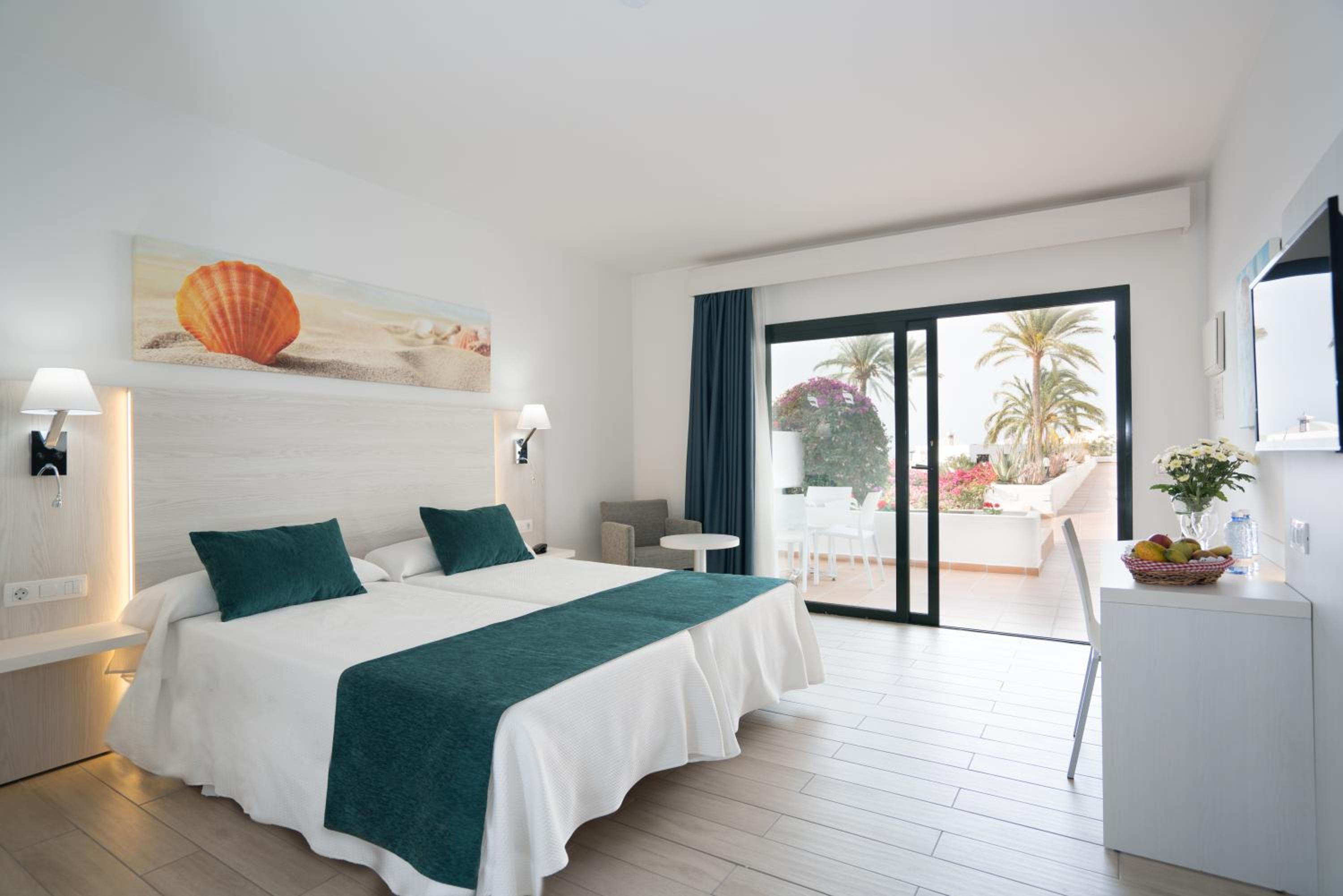 Junior Suite (2 Adults)