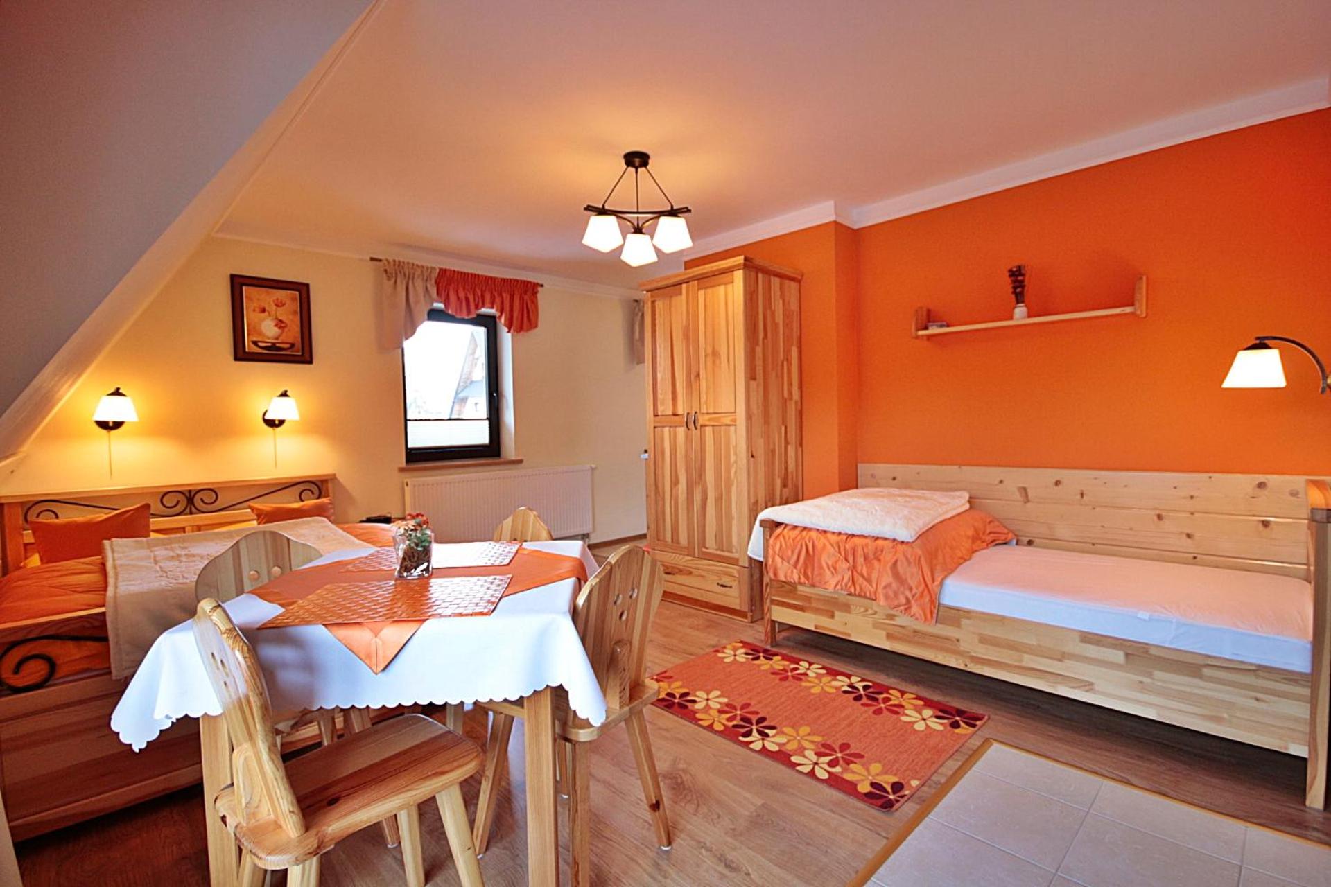 Triple Room