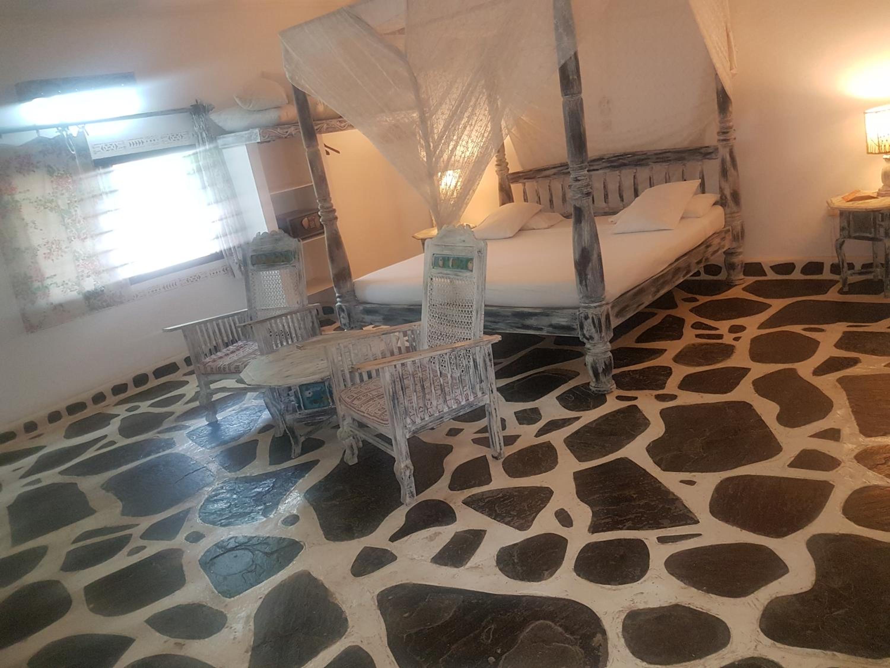 Single Room photo 2