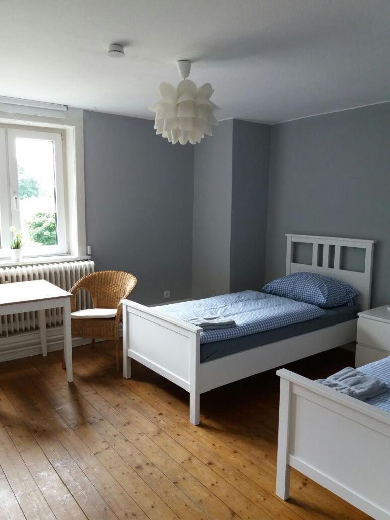 Double Room with Shared Bathroom photo 2