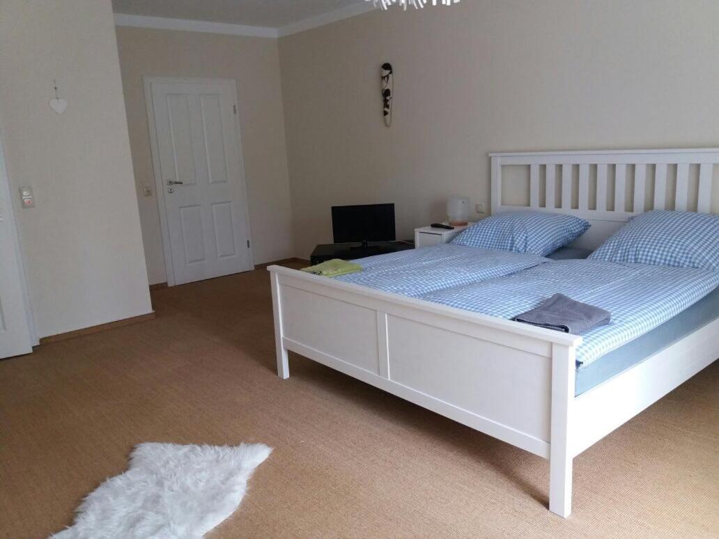 Double Room with Private Bathroom photo 3