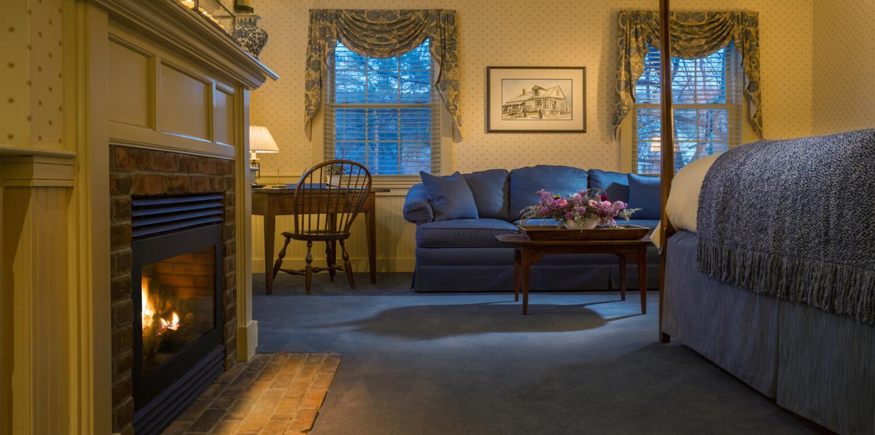 Luxury King Room - Photo 3