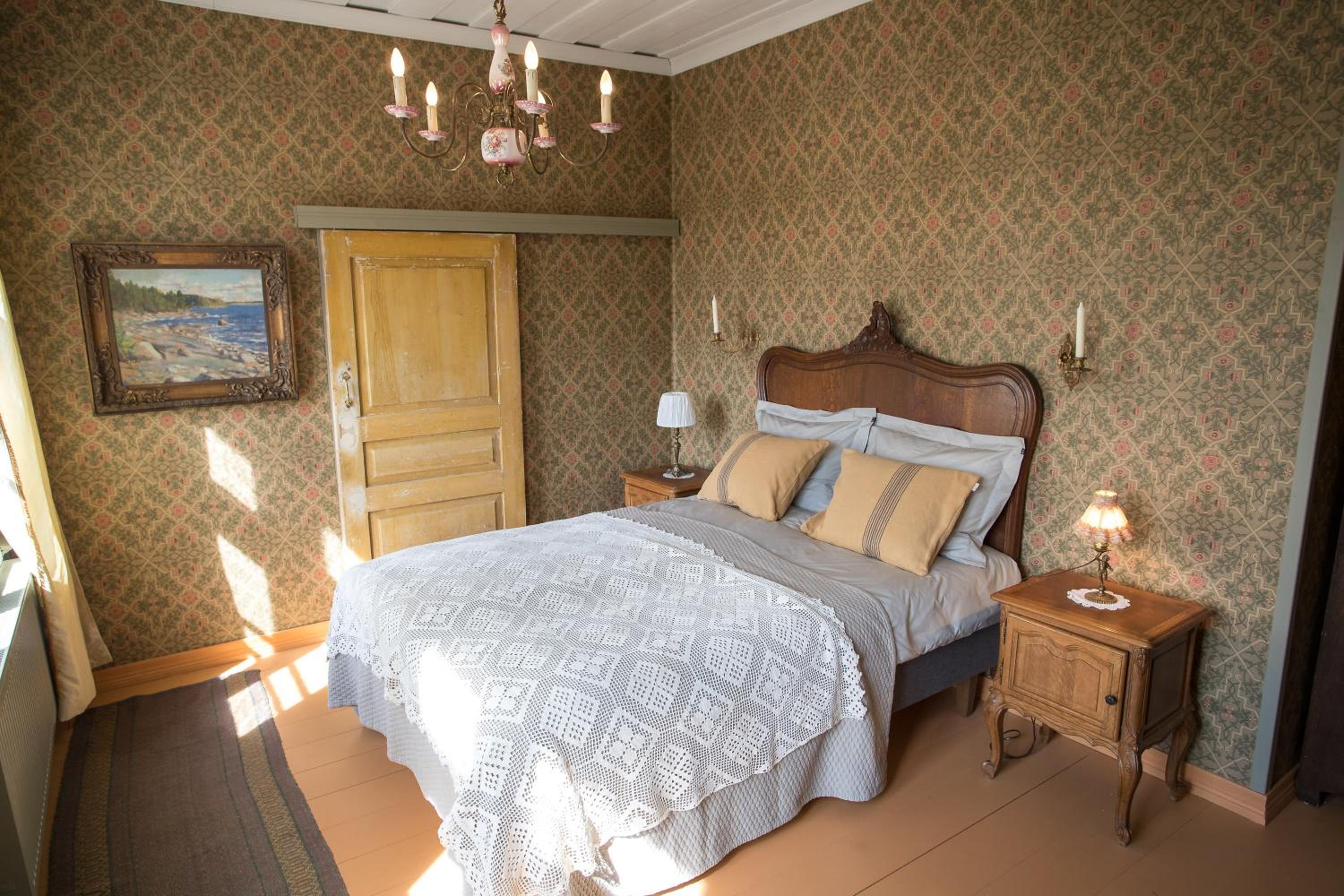 King Room with Garden View photo 3