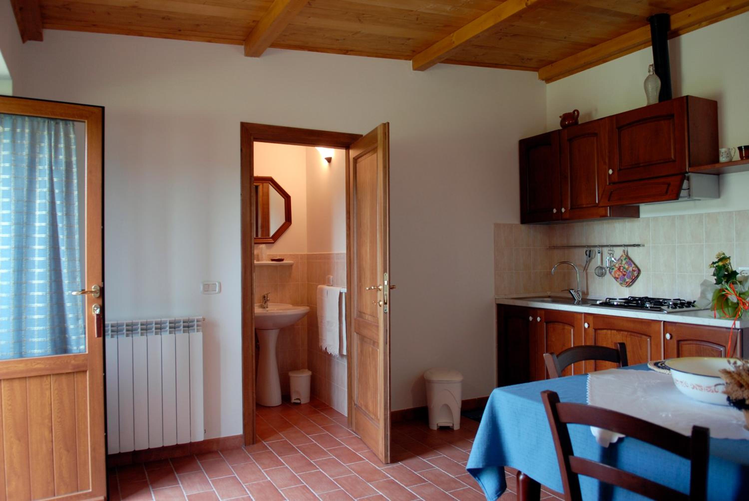 Apartment - Ground Floor photo 2