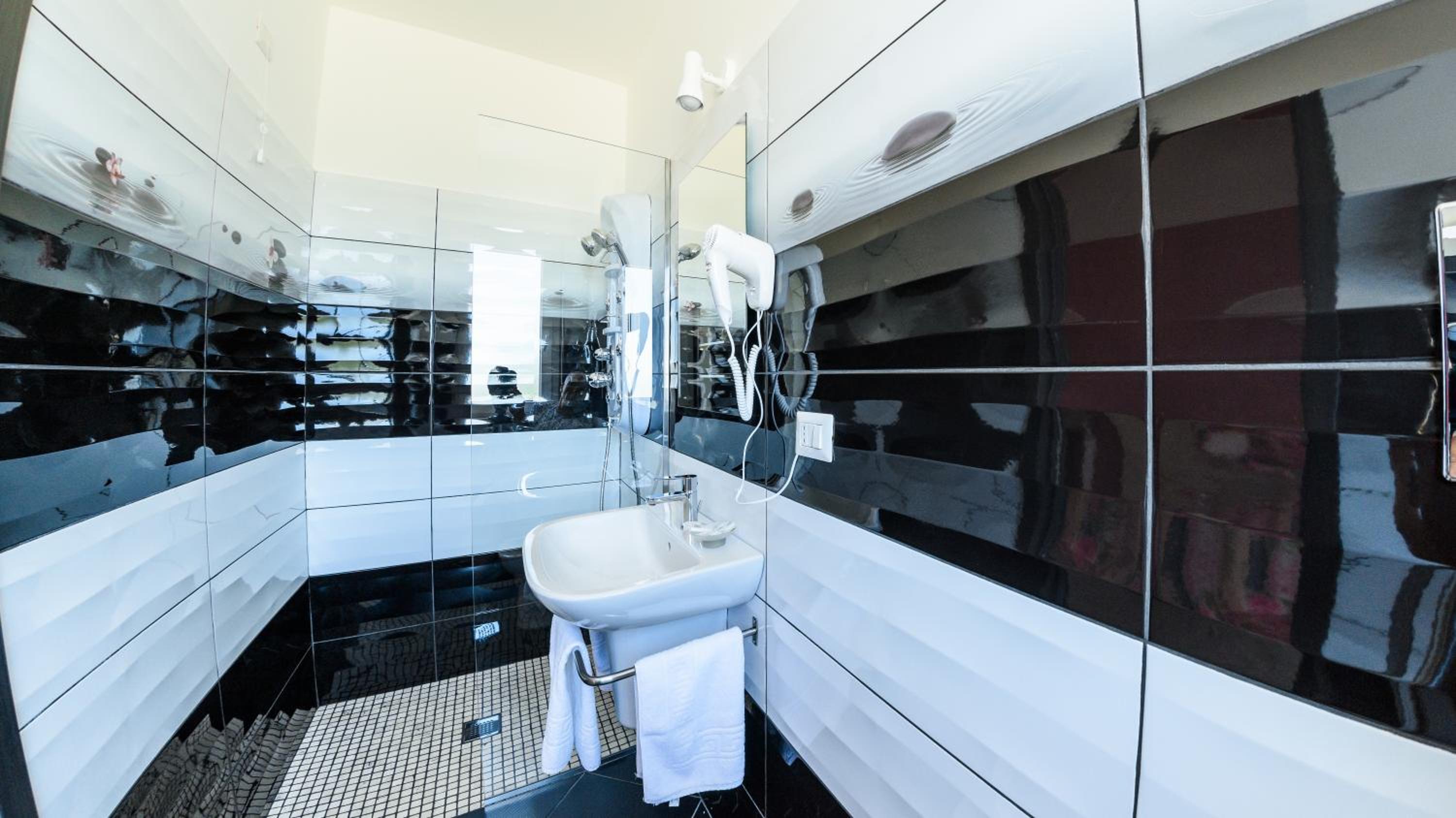 Triple Room - Photo 2