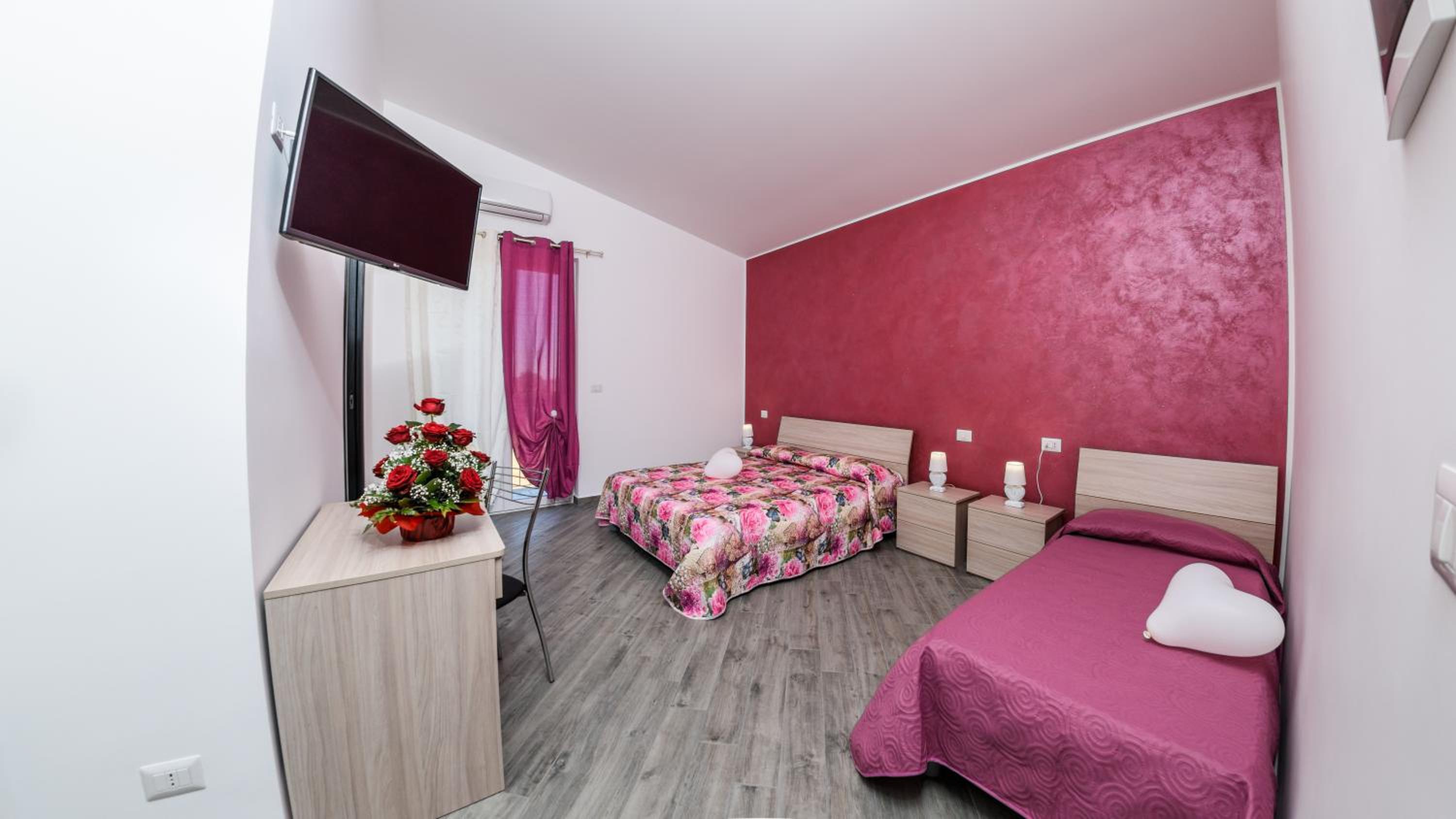Triple Room - Photo 1