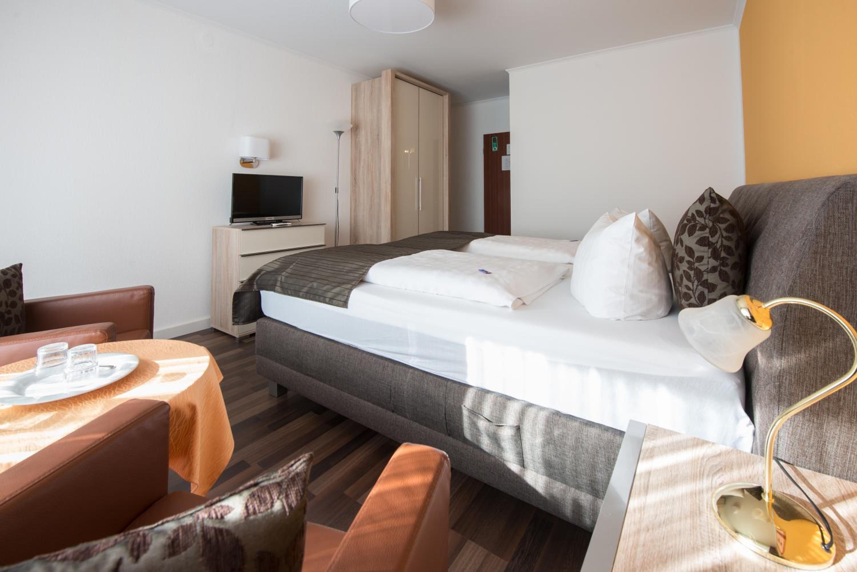 Standard Double Room - Photo 3