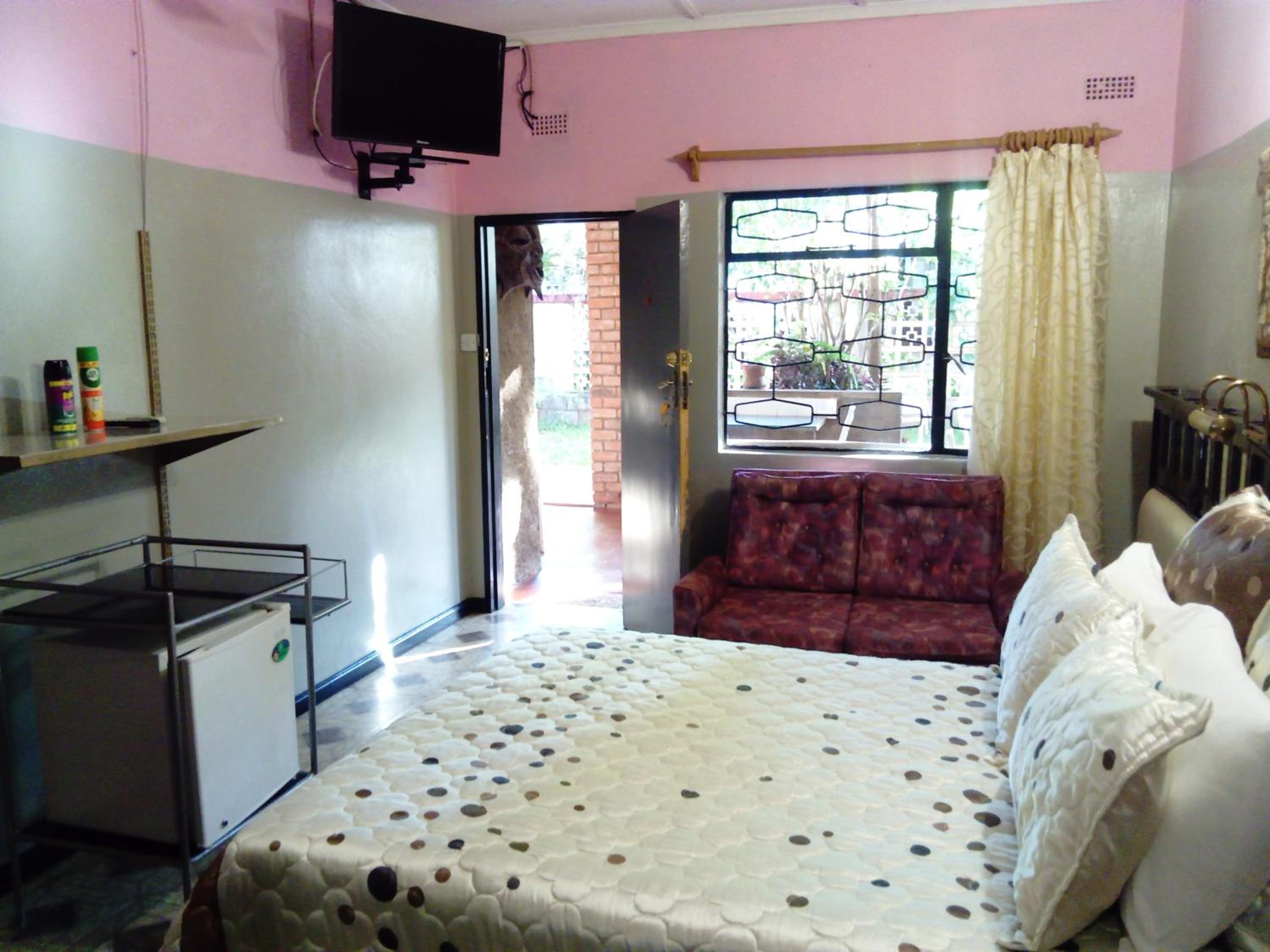 Standard Double Room photo 2