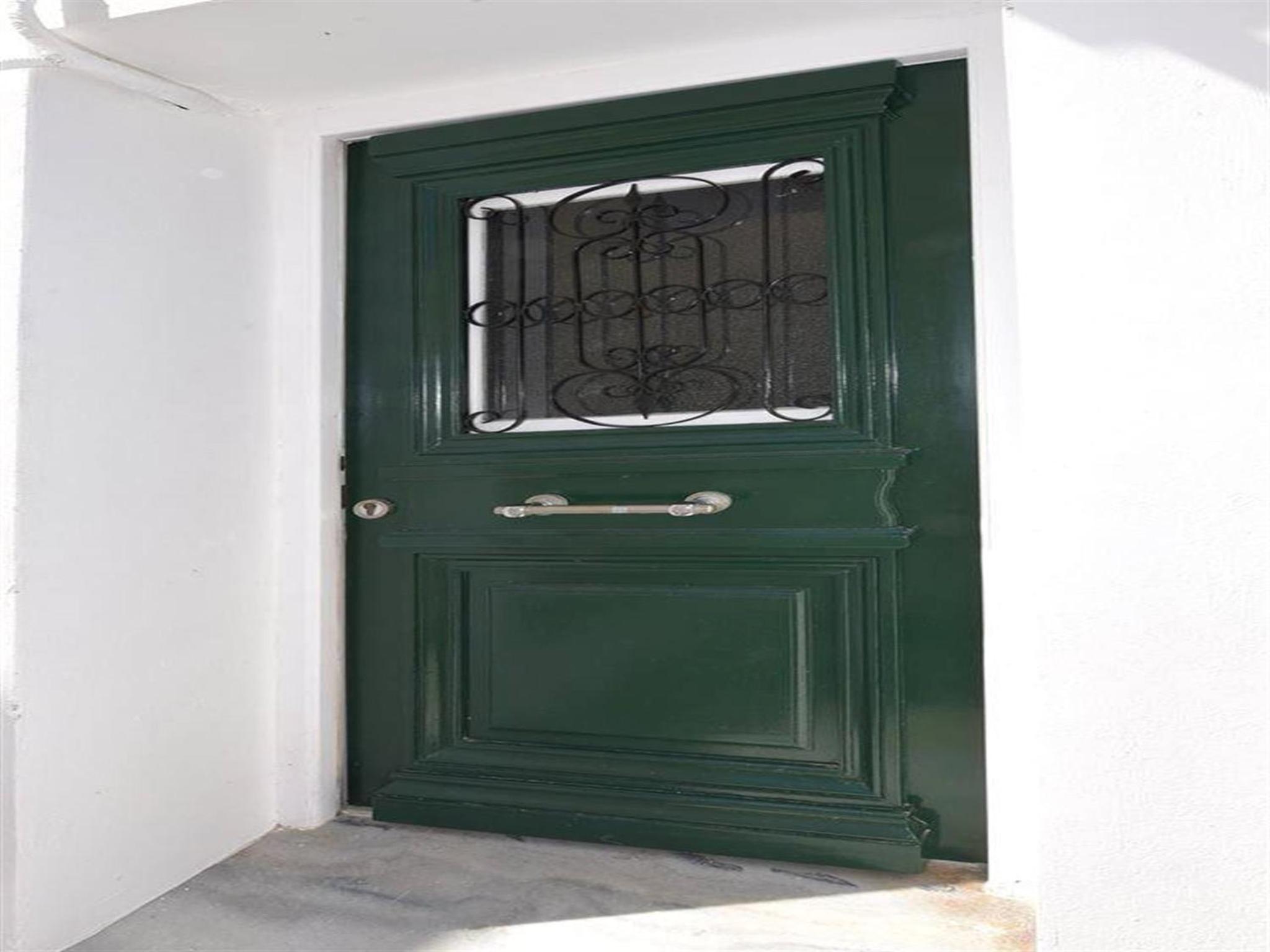 One-Bedroom House - Photo 16