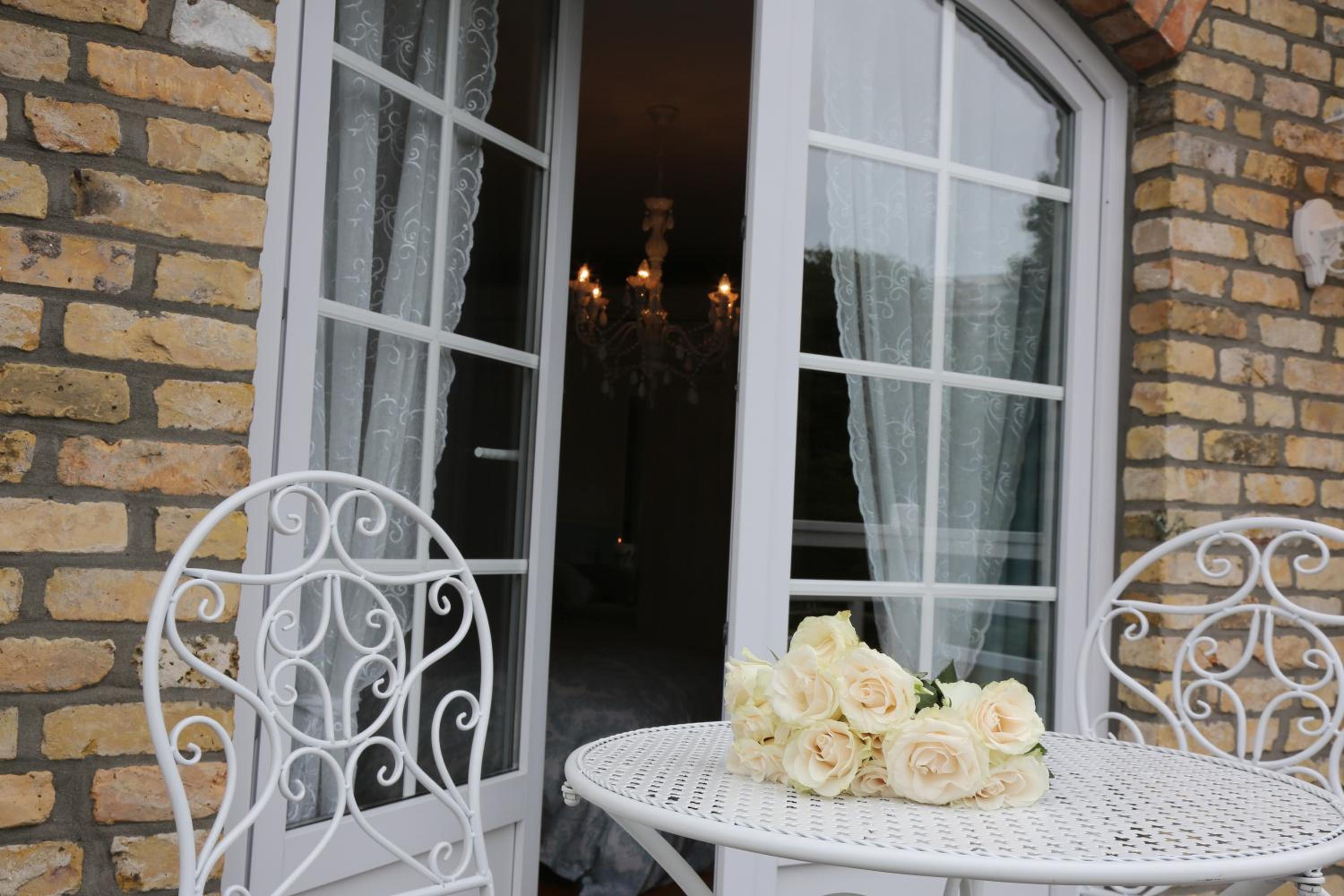 Deluxe Double Room with Balcony photo 3